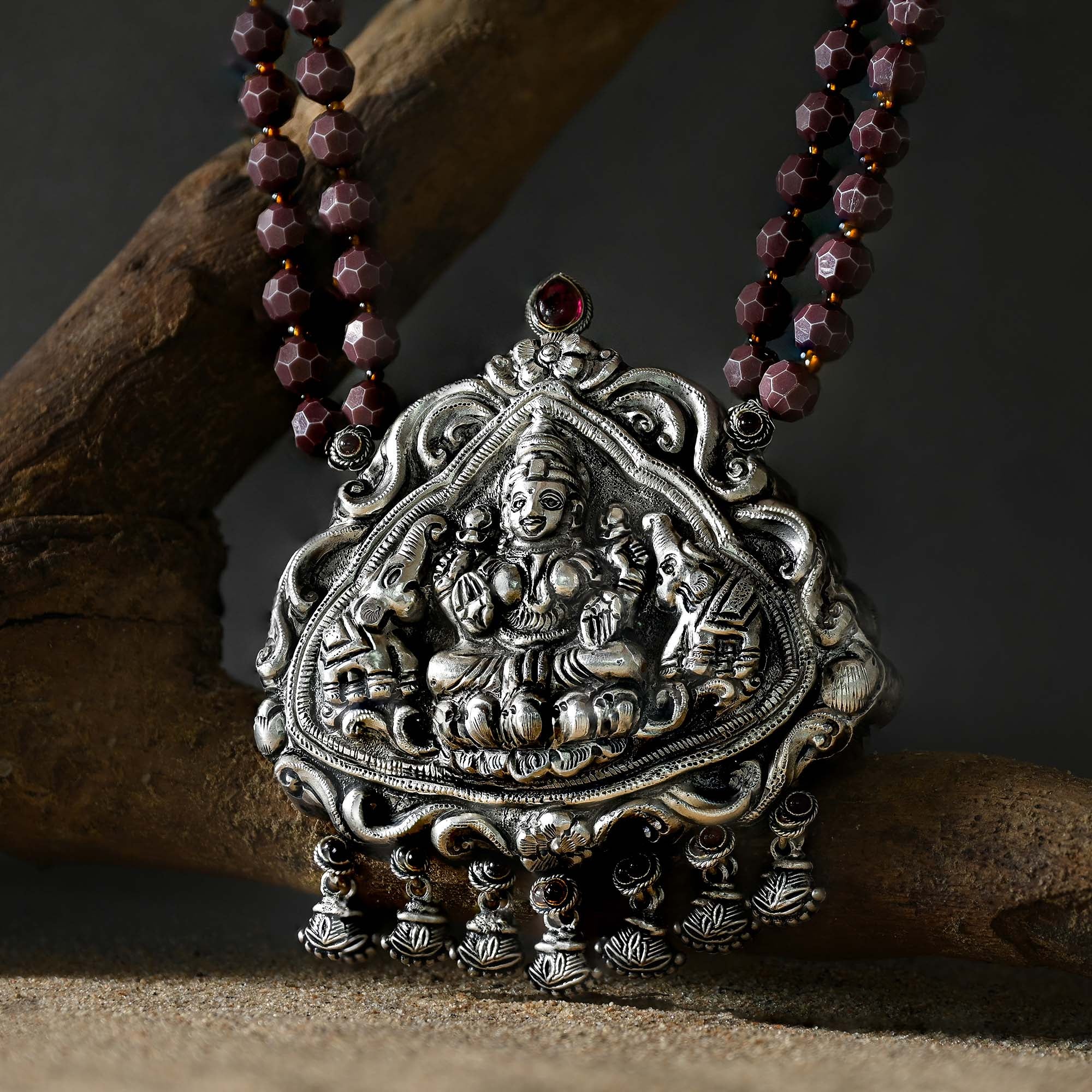 Belladonna Motif Silver Necklace