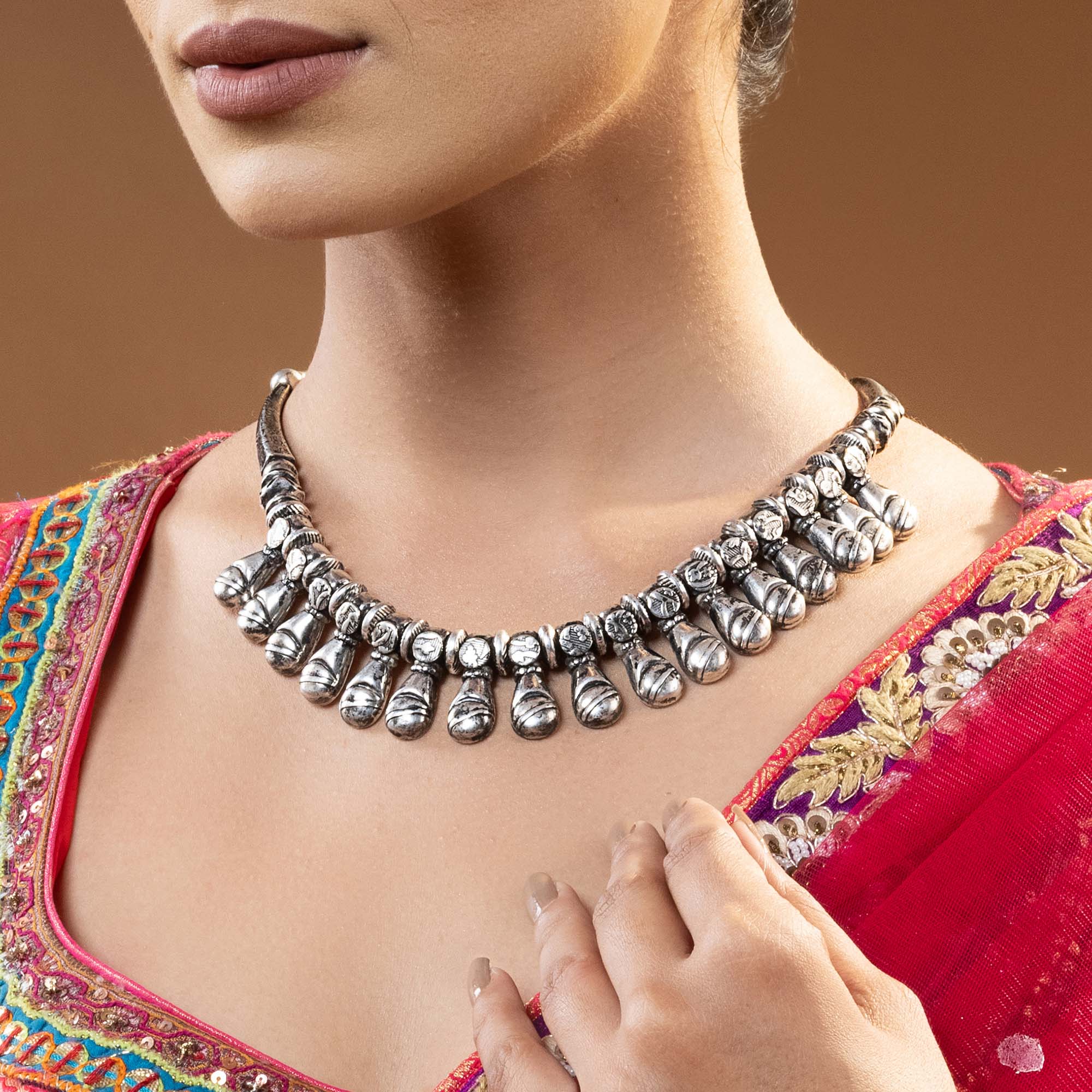 Sculpted Drop Necklace