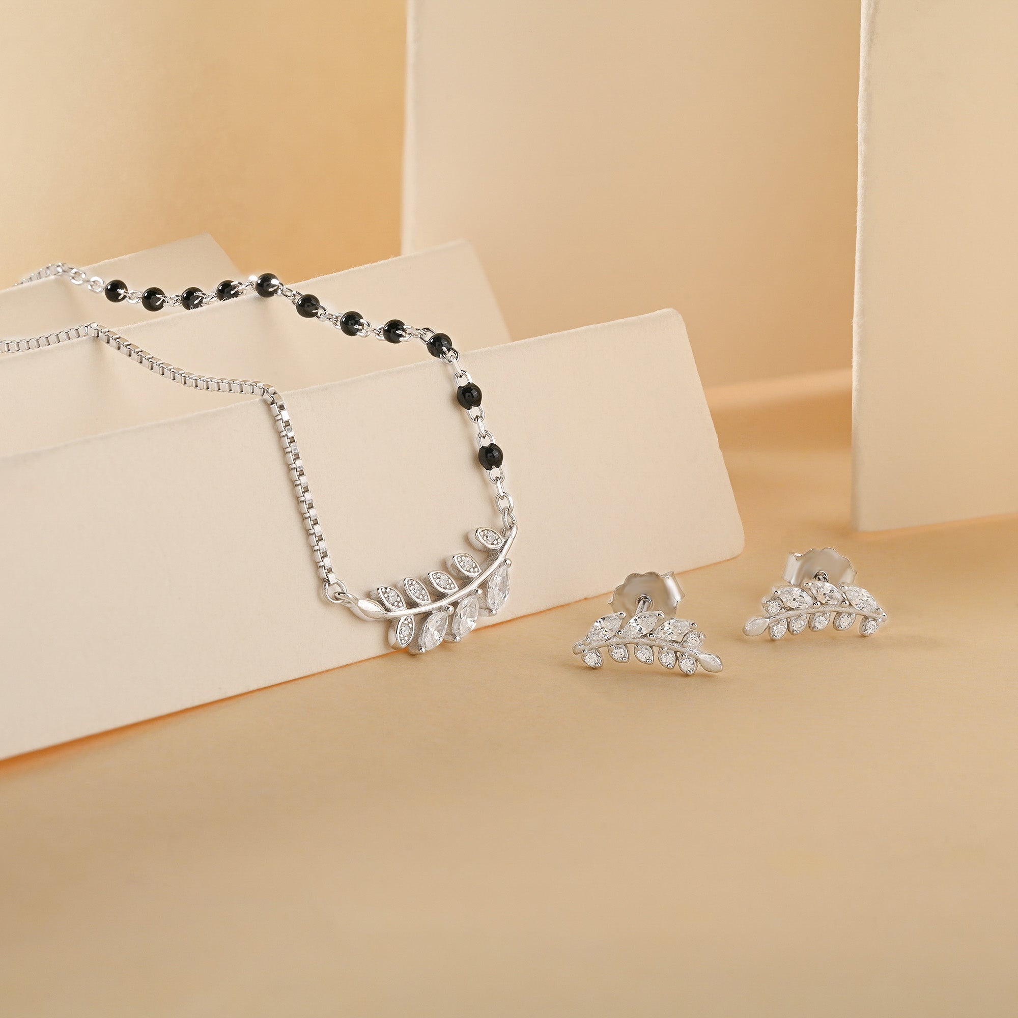 Beads And Leaf Mangalsutra