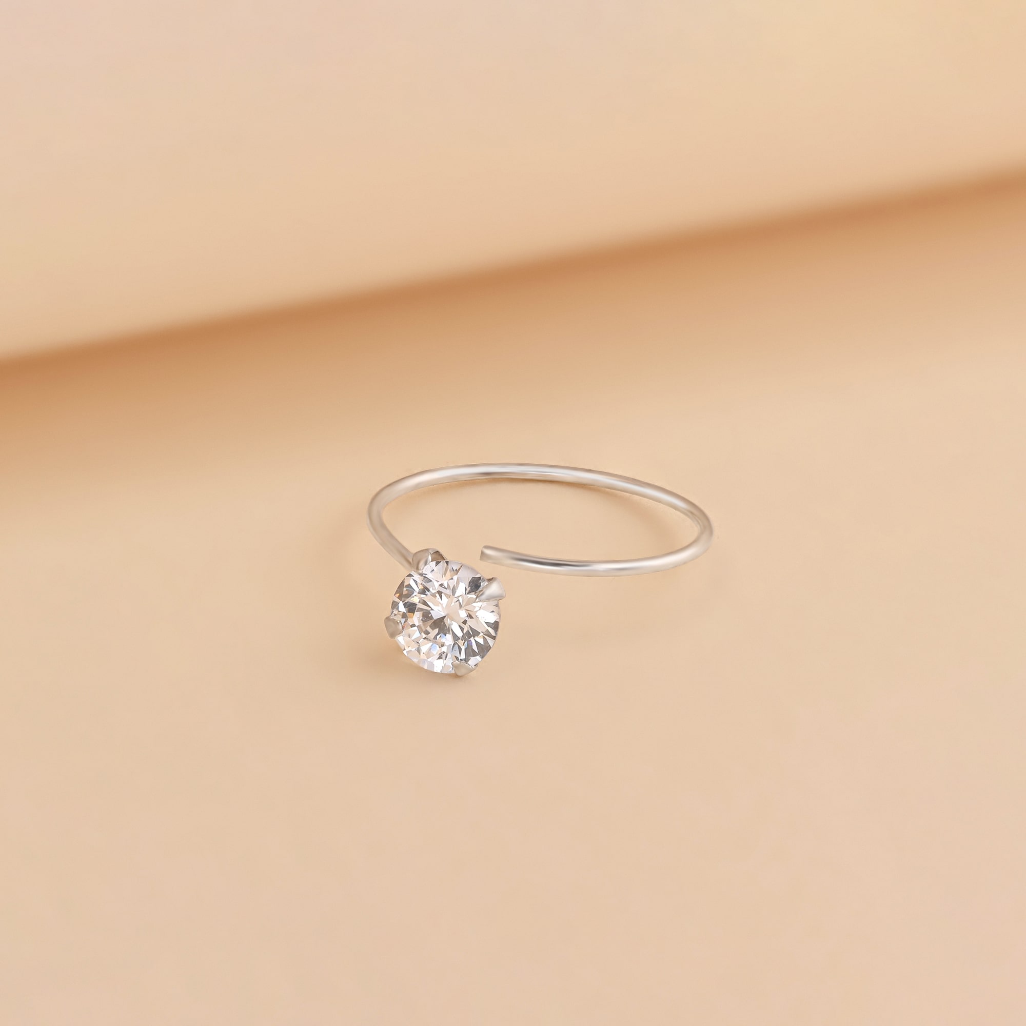 Crystal Shine Nose Pin