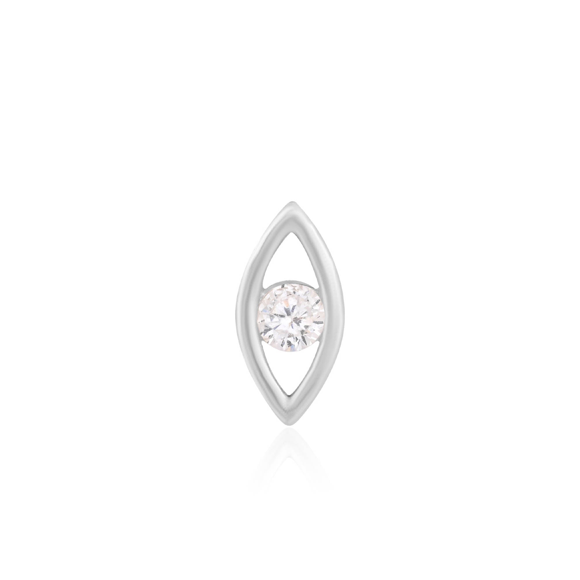 Gleaming Eye Nose Pin