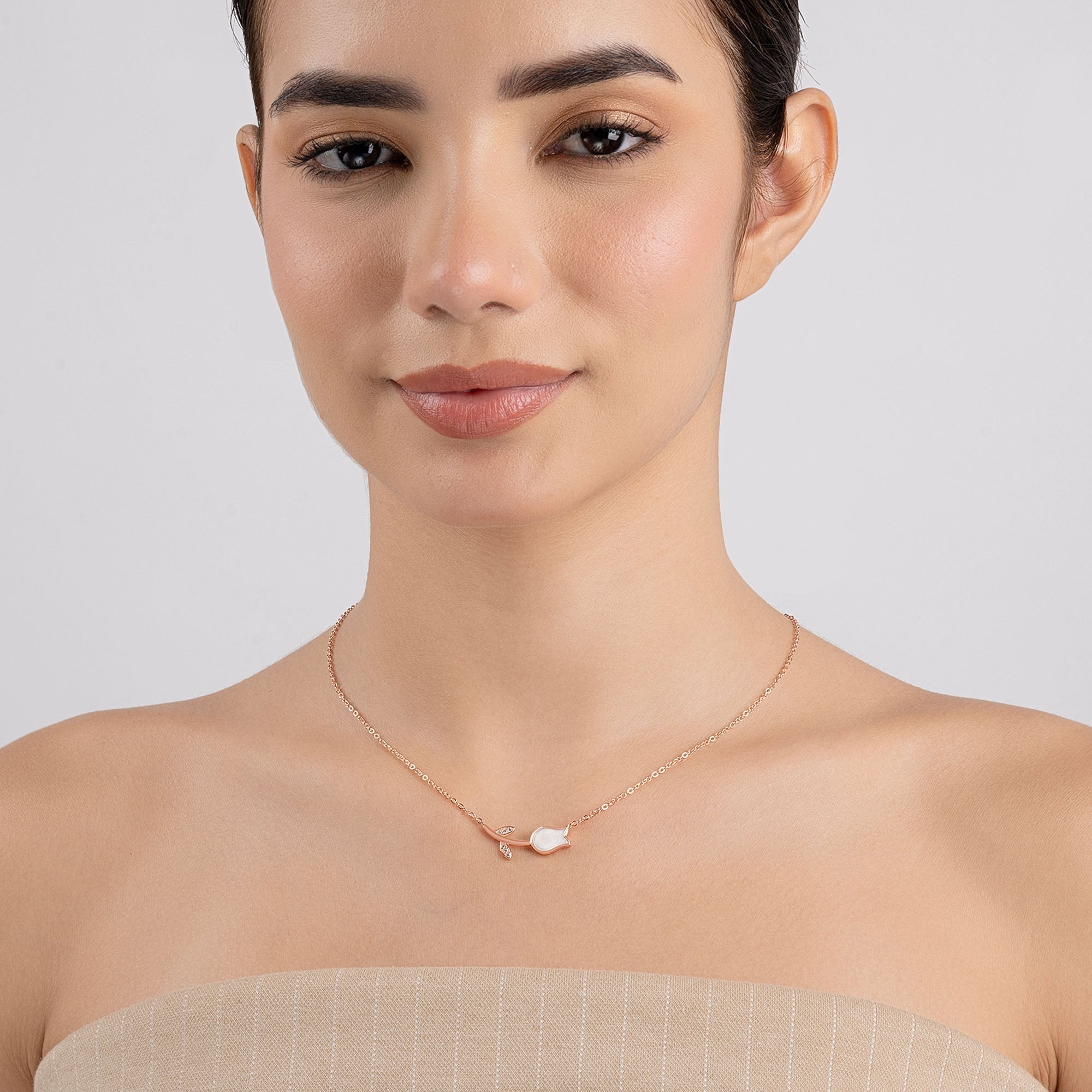 Tulip Pendant Necklace