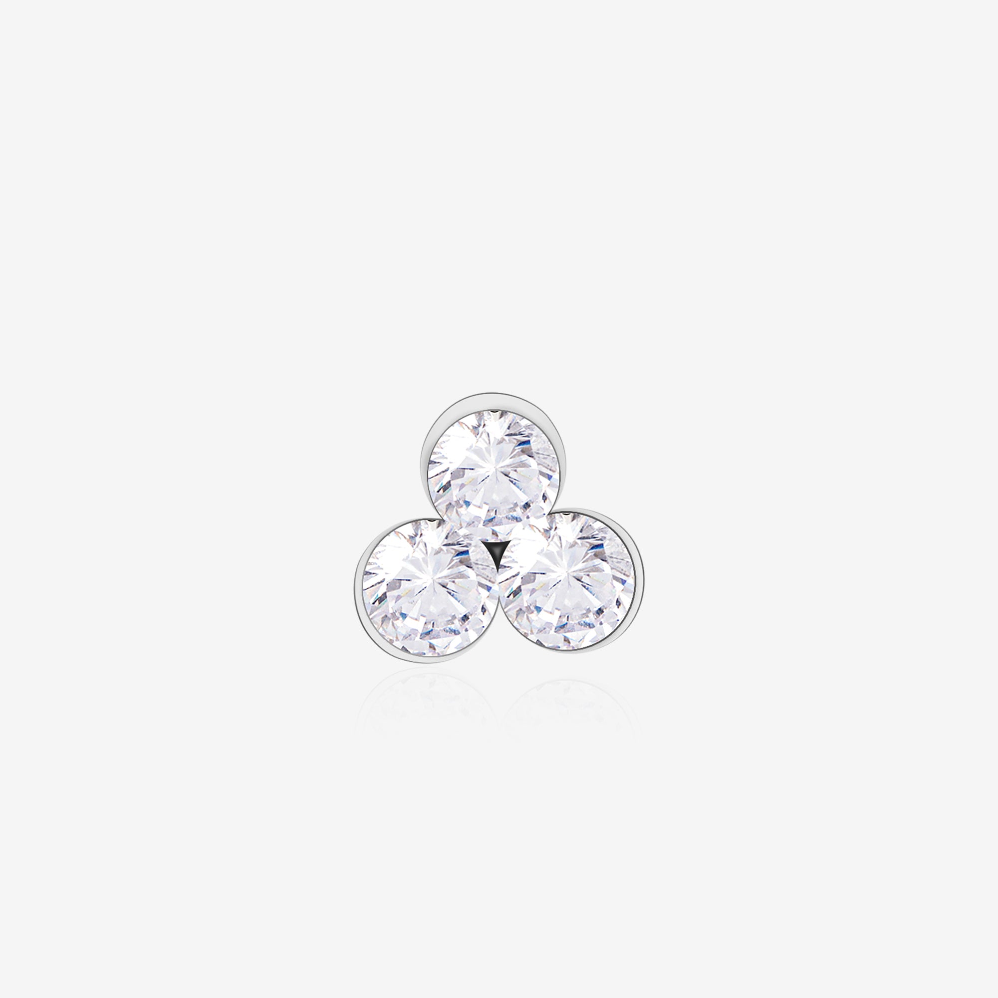Tri Cluster Nose Pin