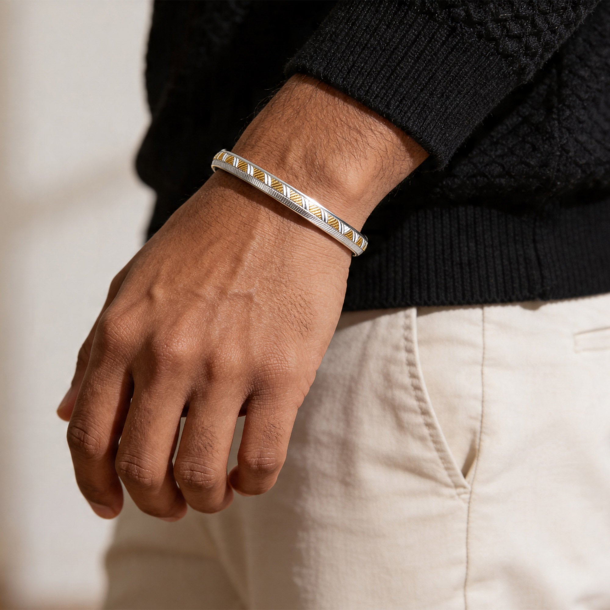 Dual-Tone Crescent Men Kada