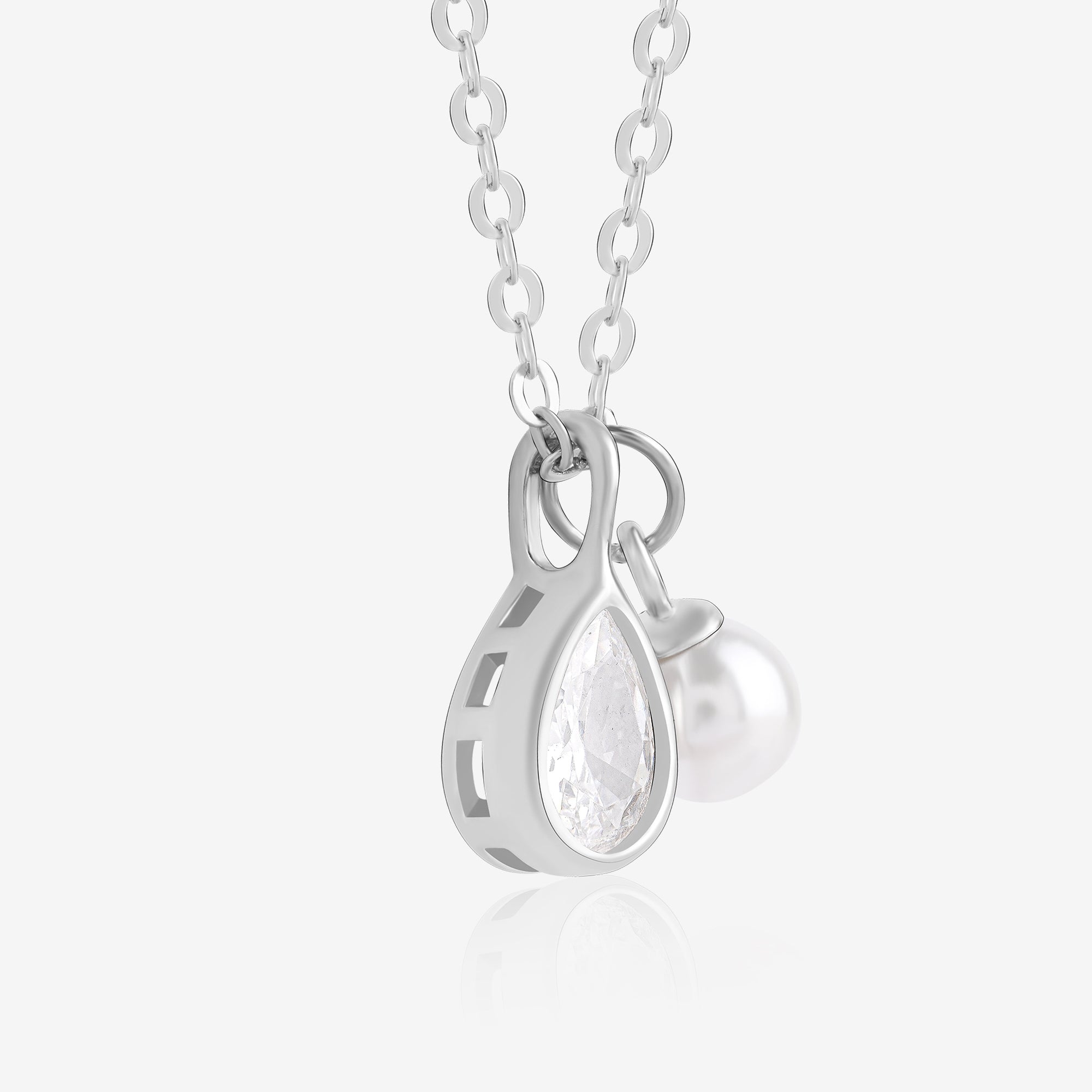 Teardrop Pearl Charm Chain