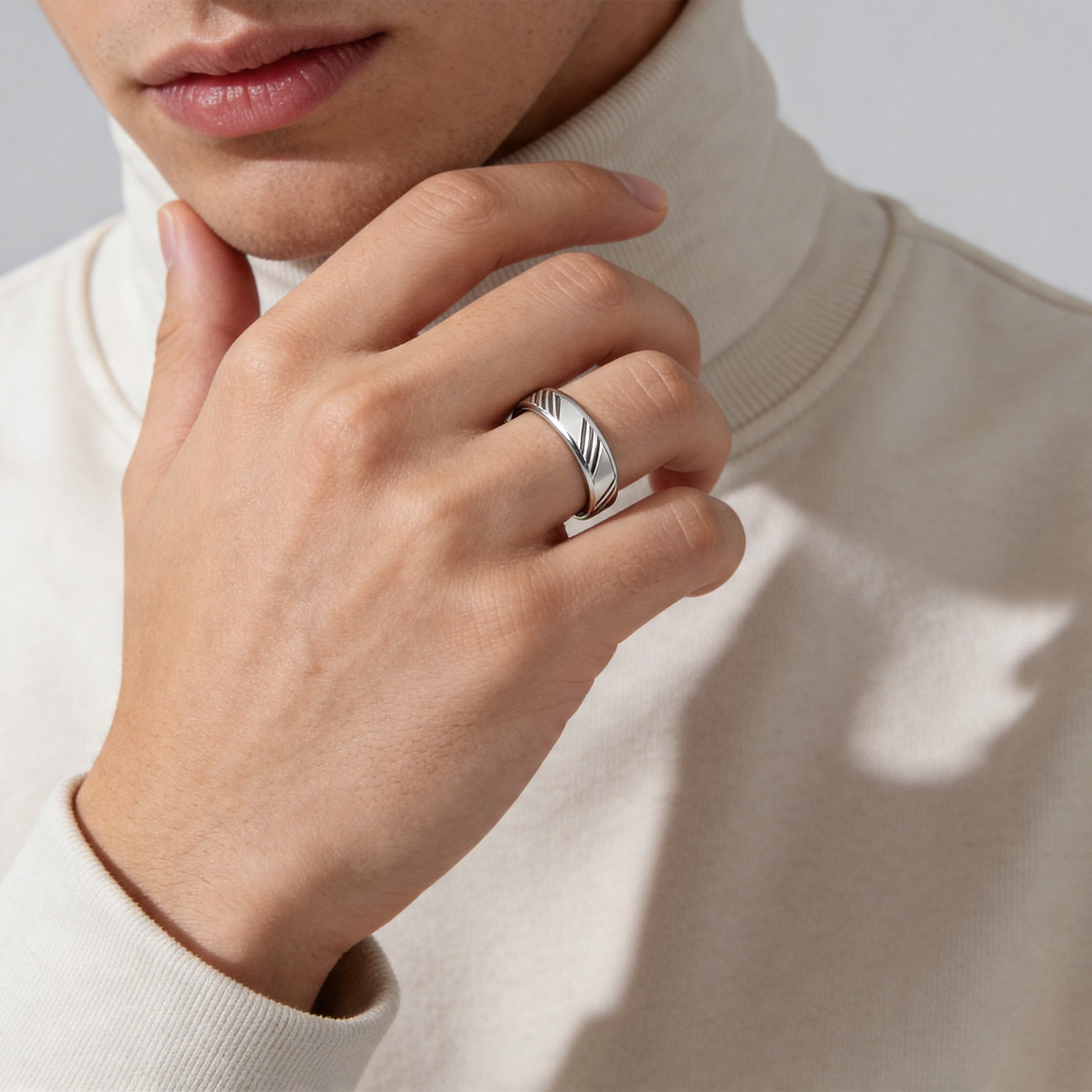 Diagonal Grooved Ring
