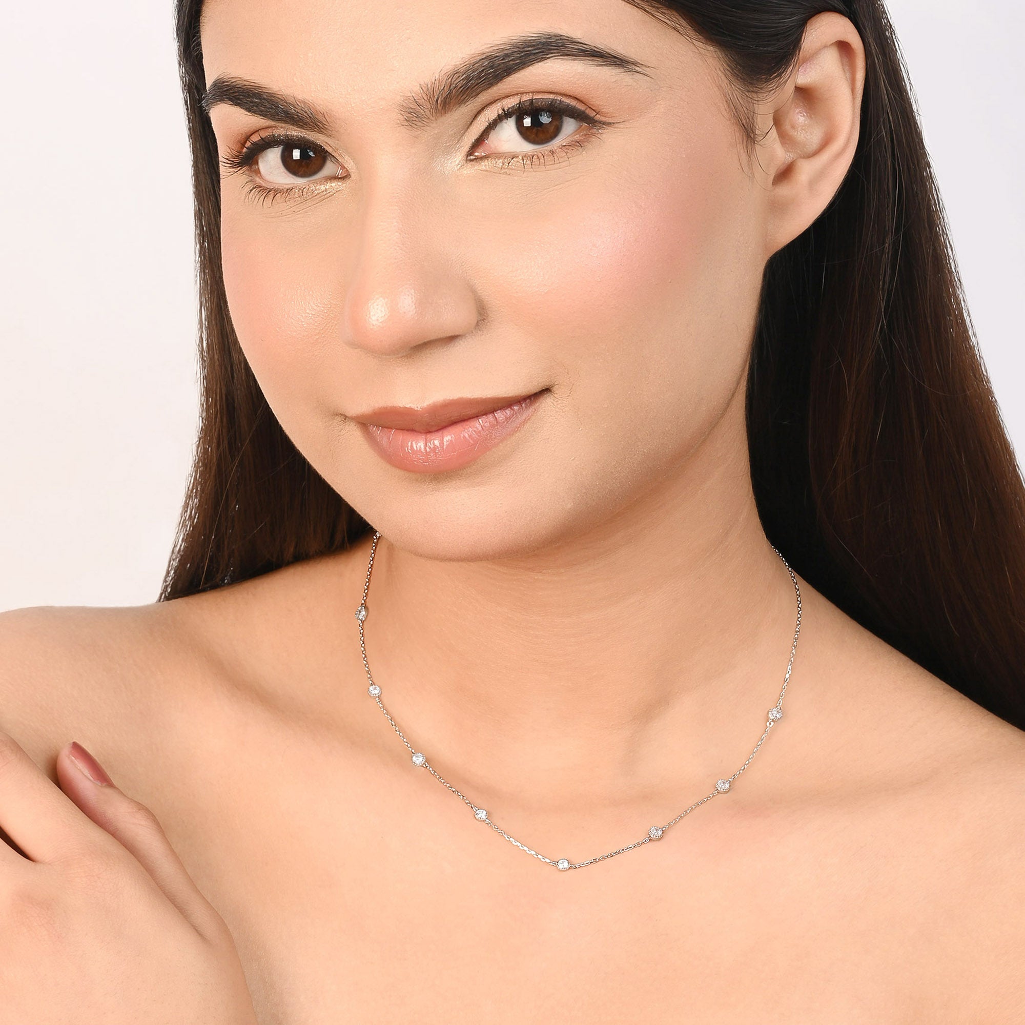 Bezel Spark Station Necklace