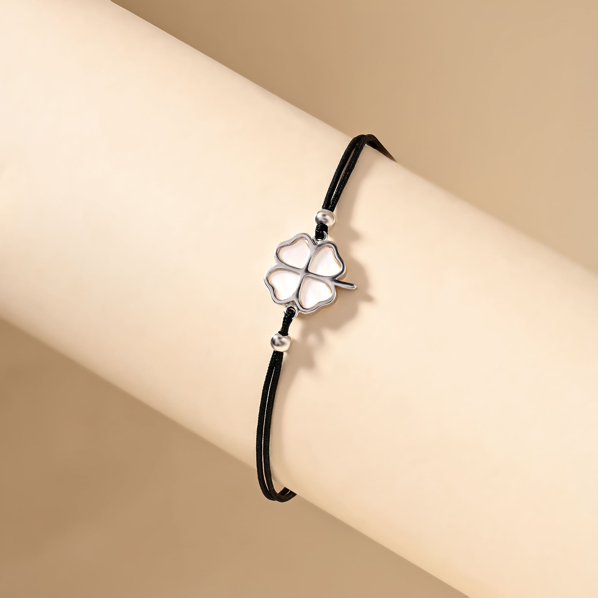 Heart-Shaped Petal Bracelet