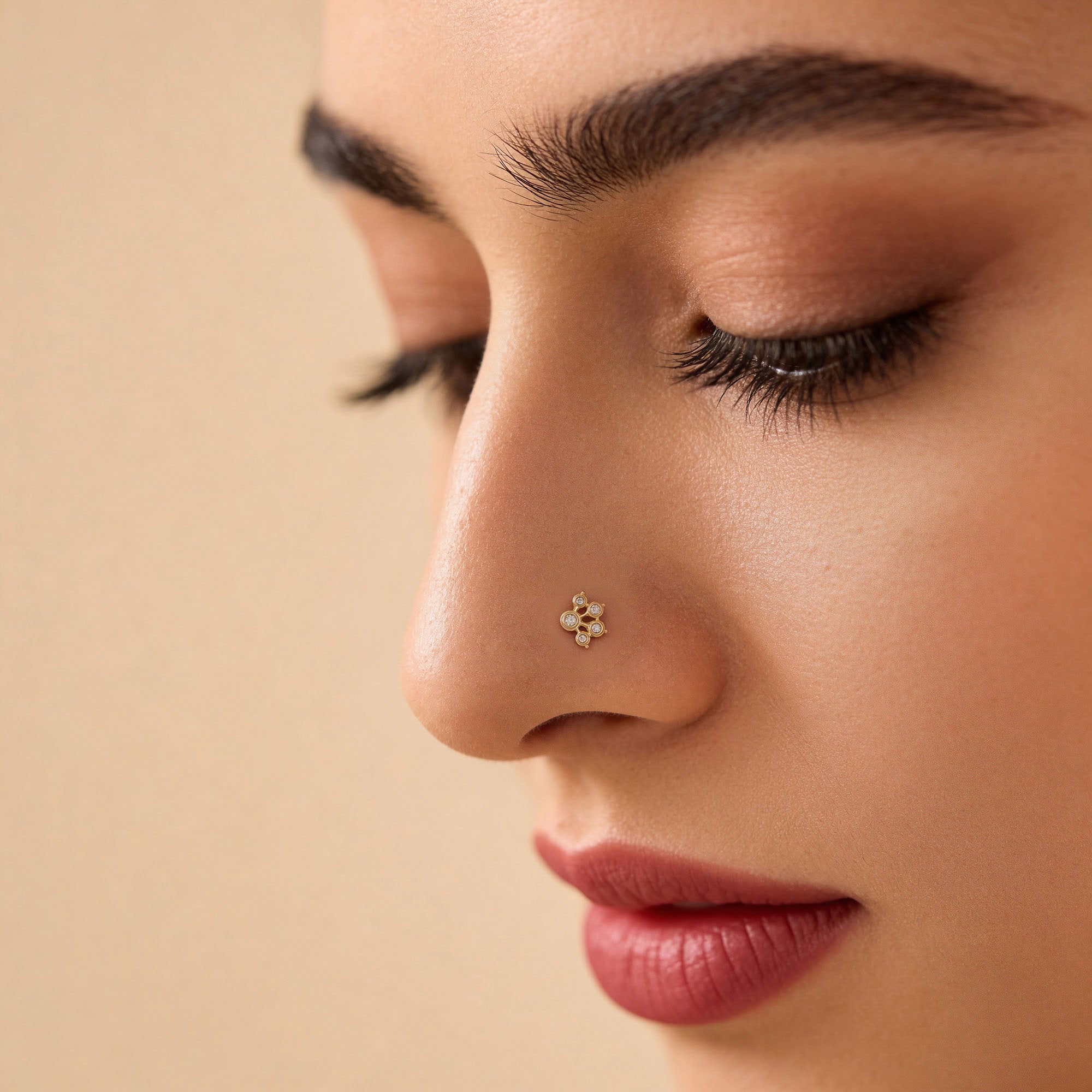 Cluster Bloom Nose Pin