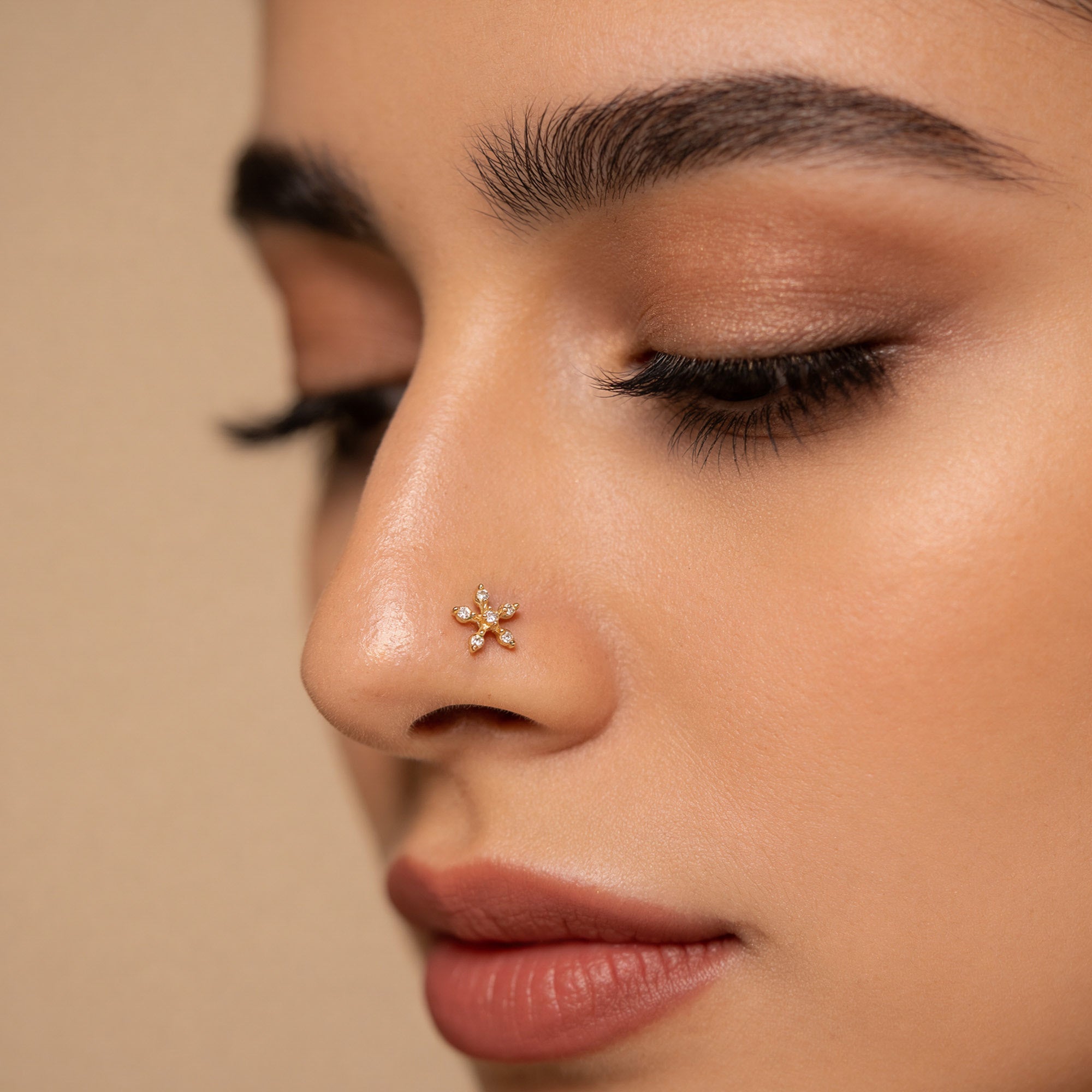 Sparkling Starlet Nose Pin