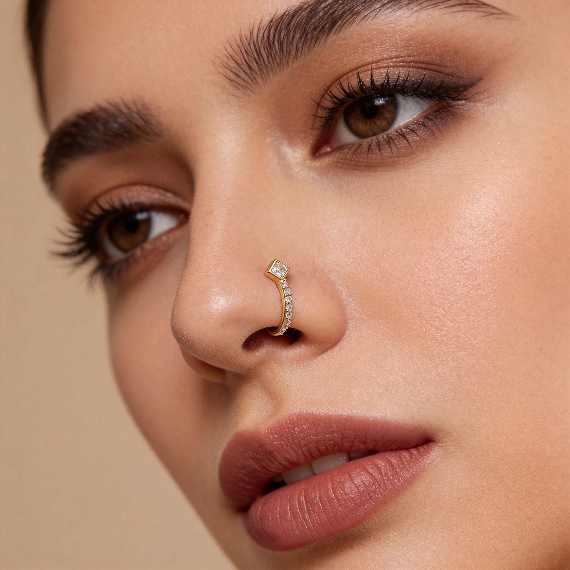Square Zircon Solitaire Silver Nose Pin