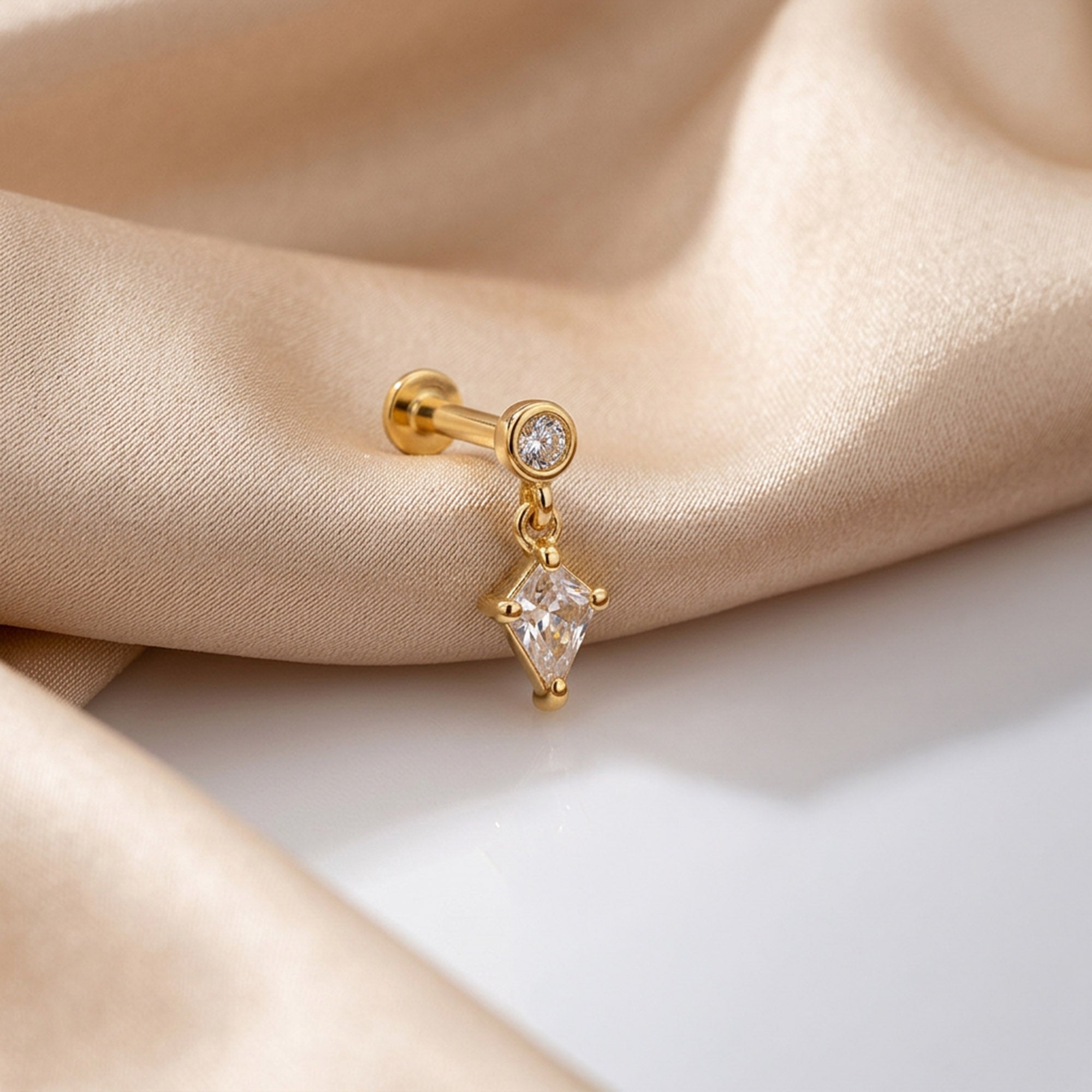 Dangling Kite Zircon Silver Nose Pin