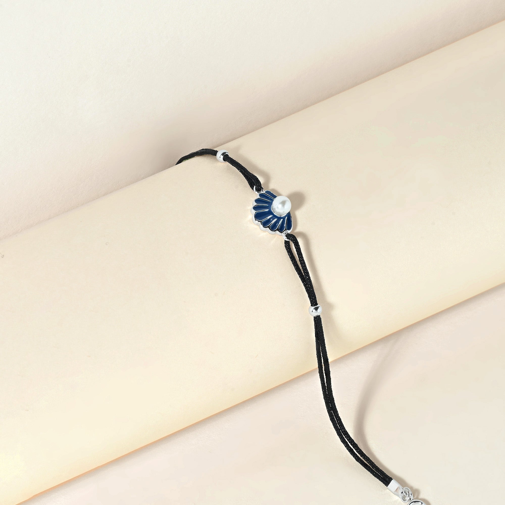 Shell Charm Silver Bracelet