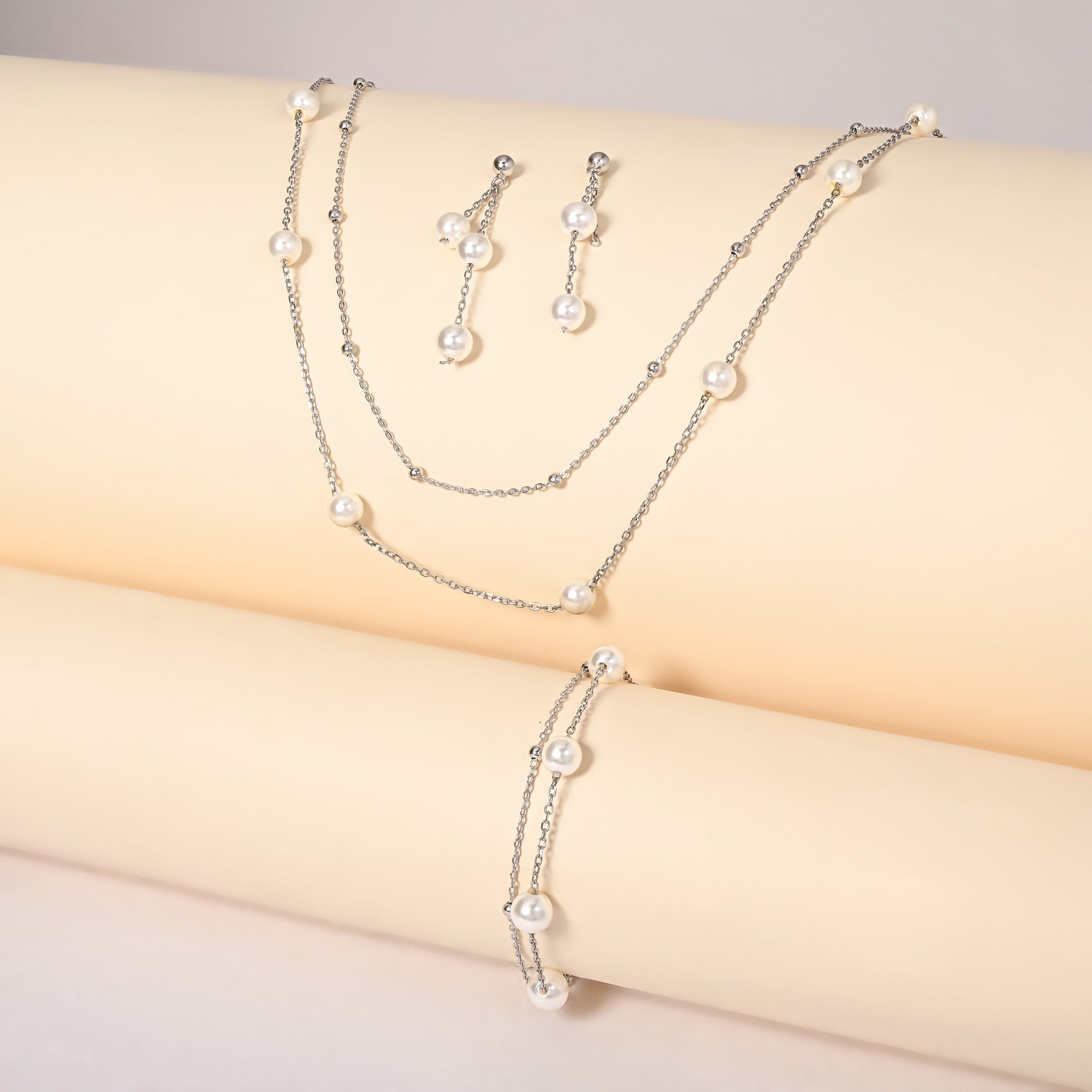 Layered Pearl Jewellery Set
