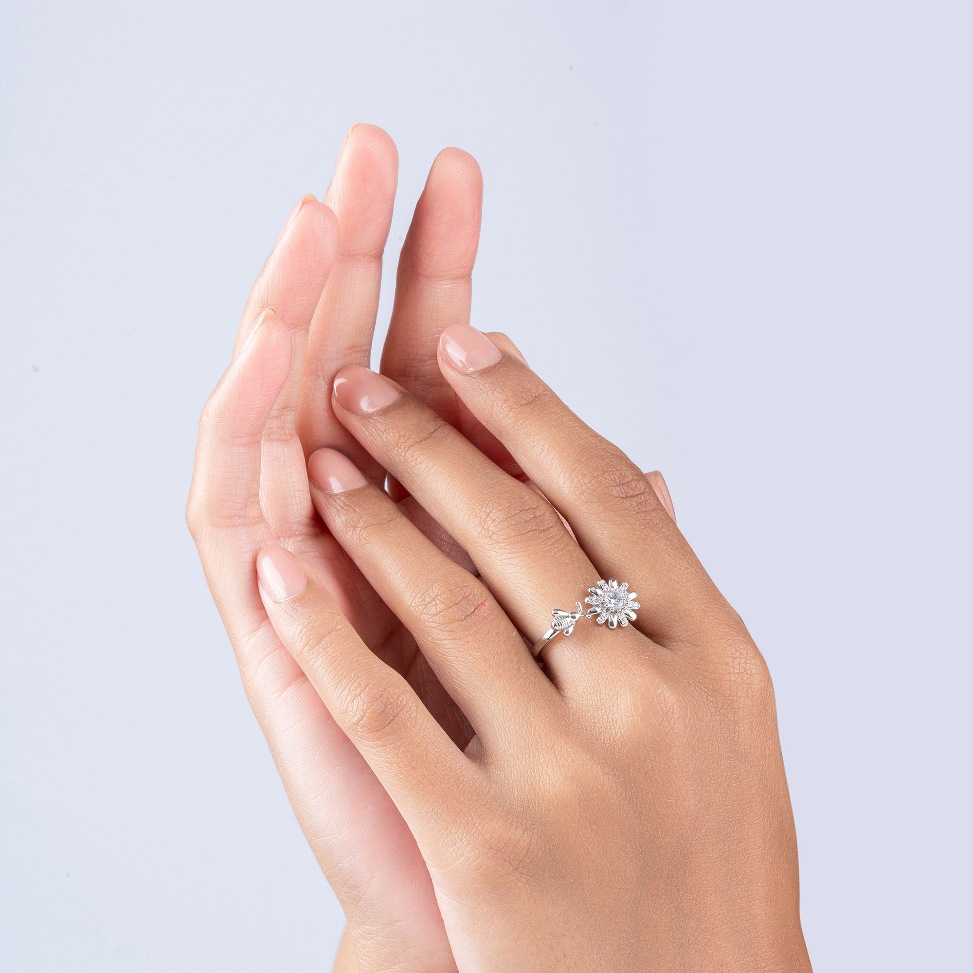 Bloom & Bee Ring