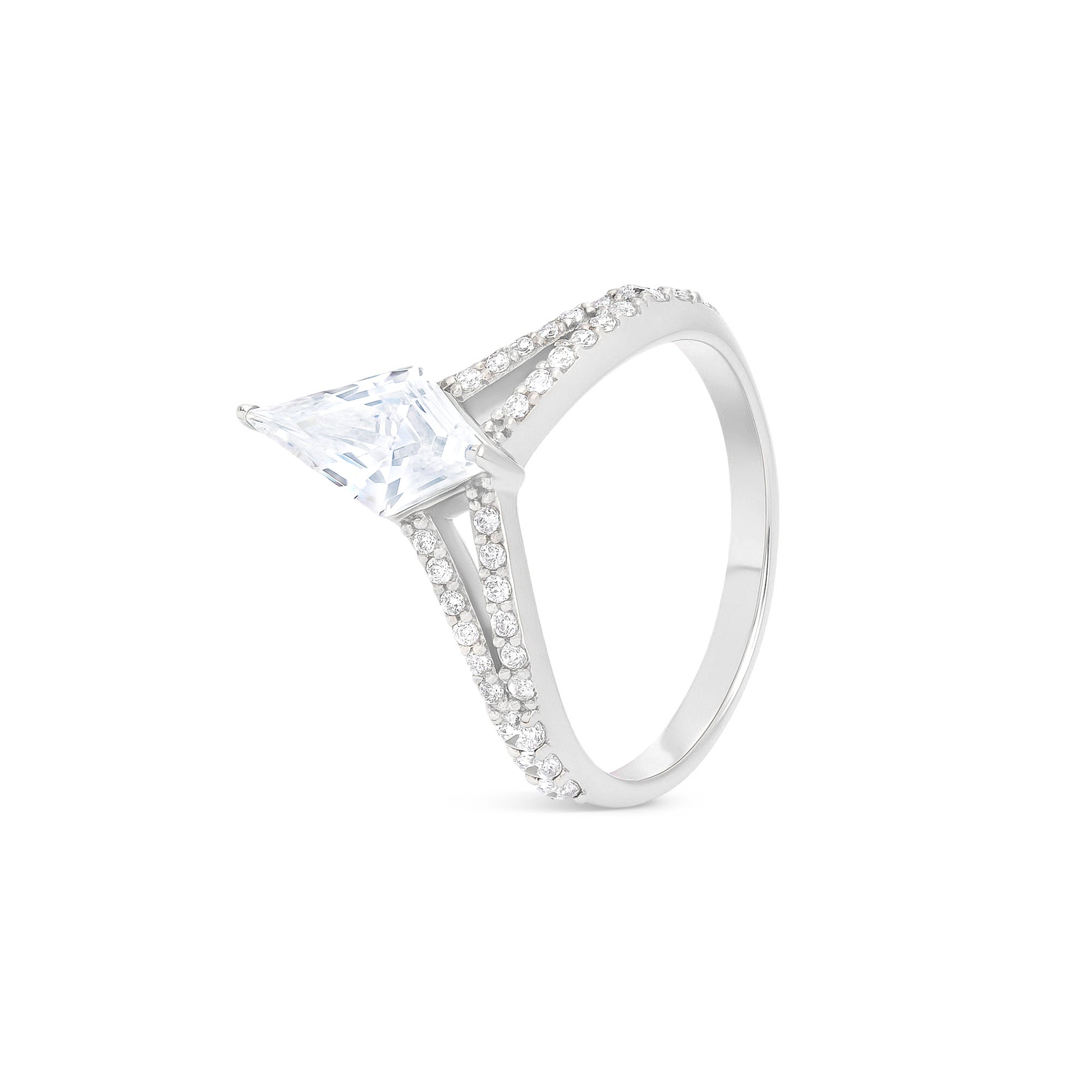 Viora Silver Ring