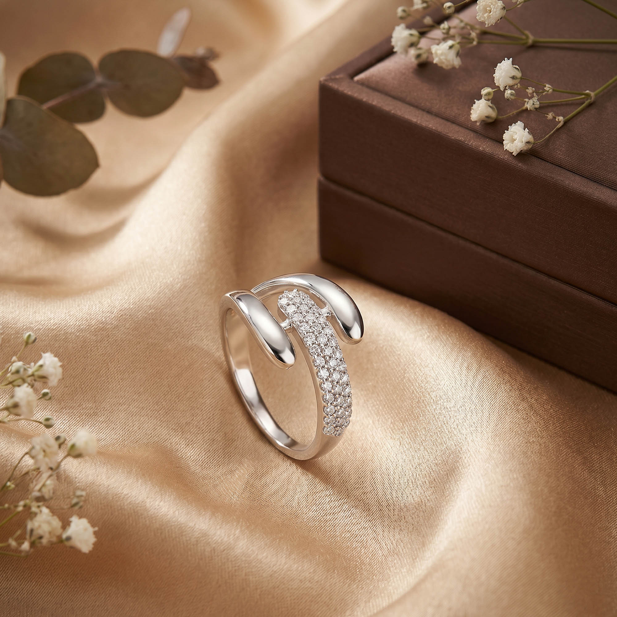 Credence Silver Ring