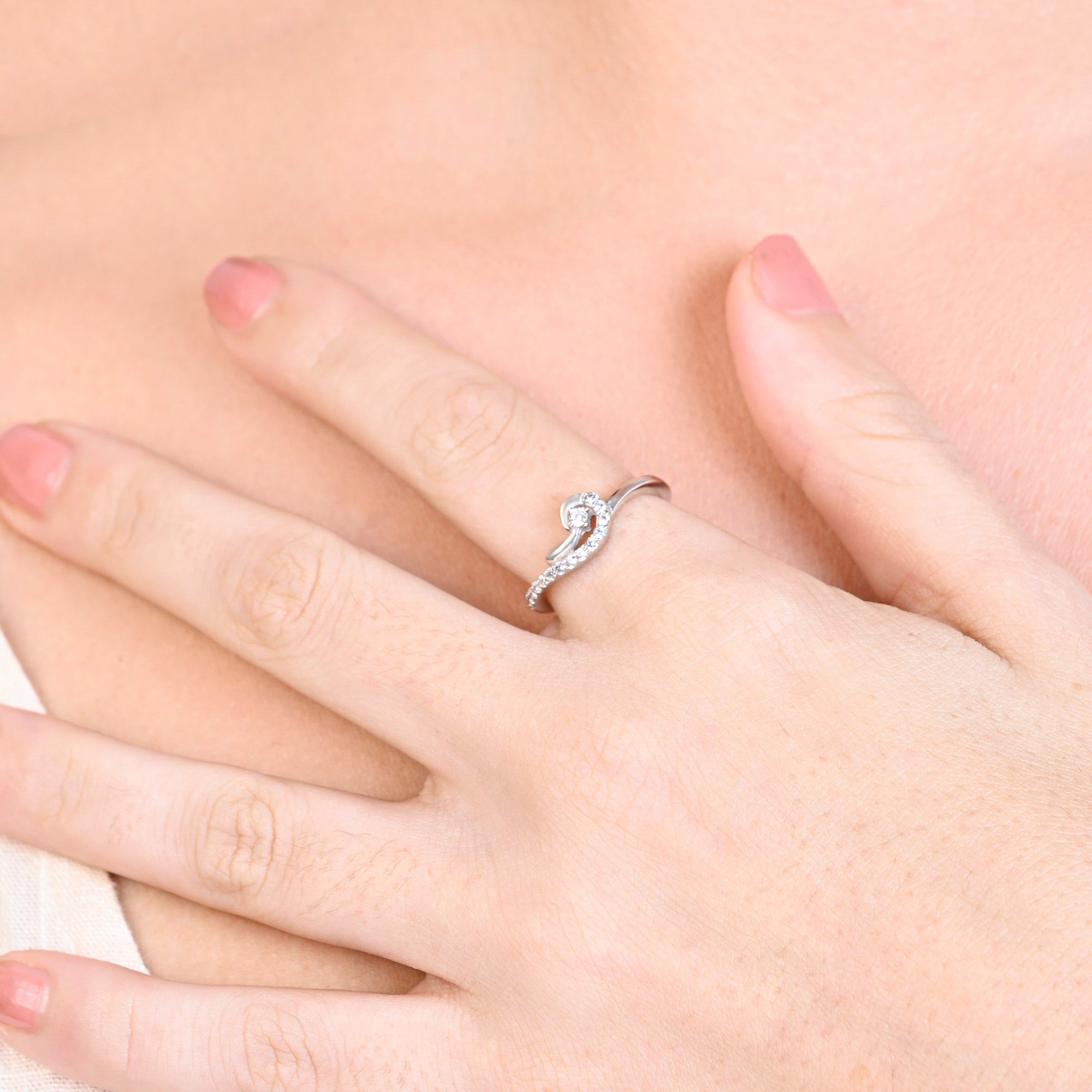 Elaris Silver Ring