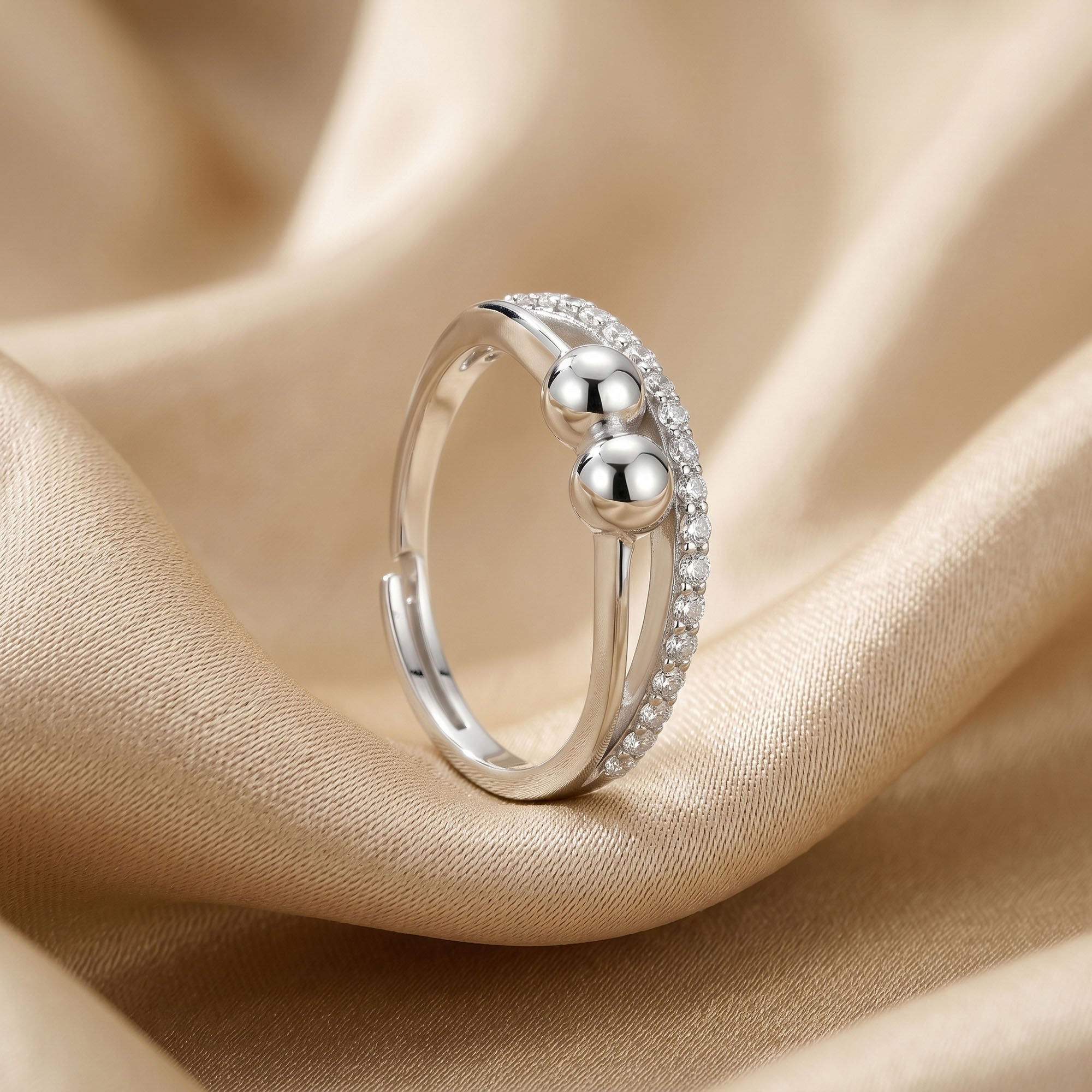 Aeris Silver Ring