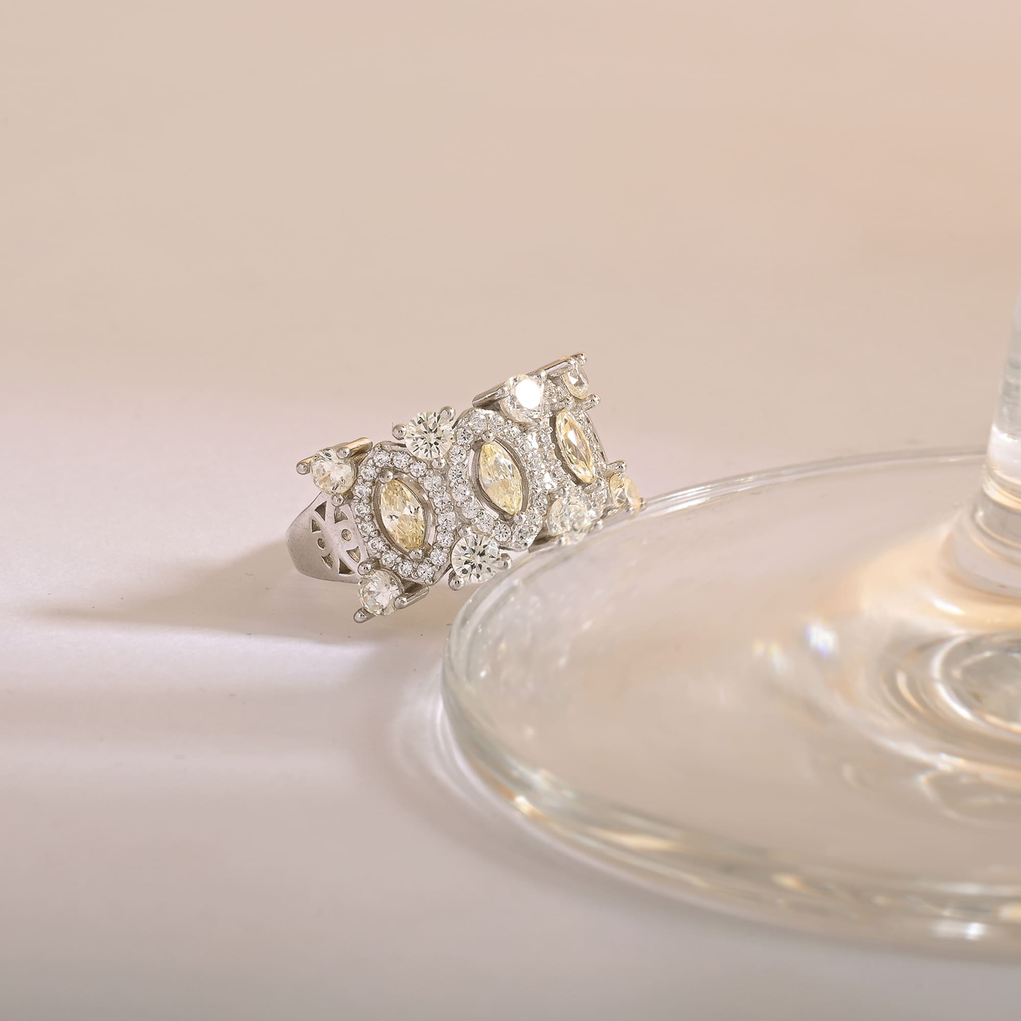 Royal Yellow Stone Ring