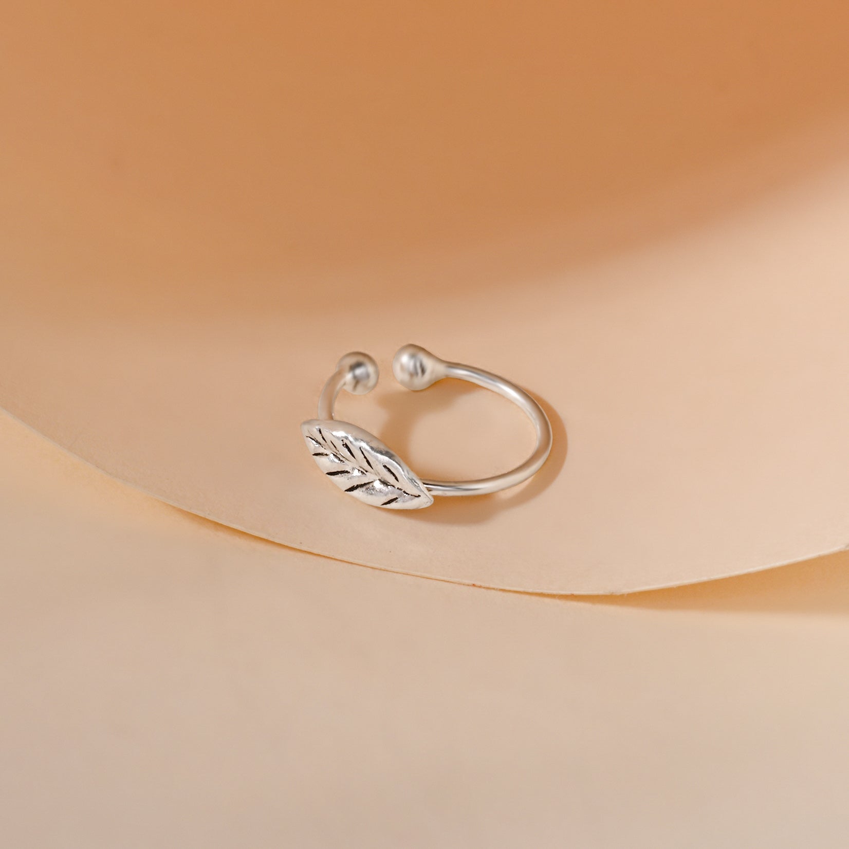Leaf Motif Bead Nose Ring