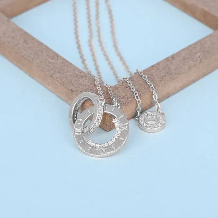 Circular Embrace Layered Necklace - Touch925