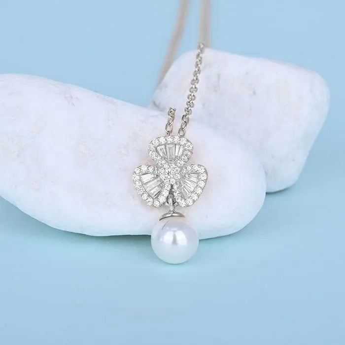 Petite Bloom Necklace - Touch925