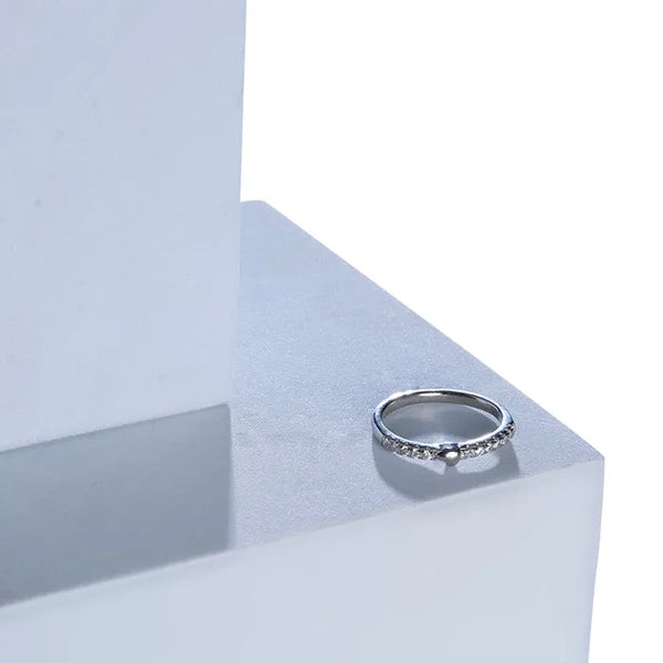 Heartfelt Circle Ring - Touch925