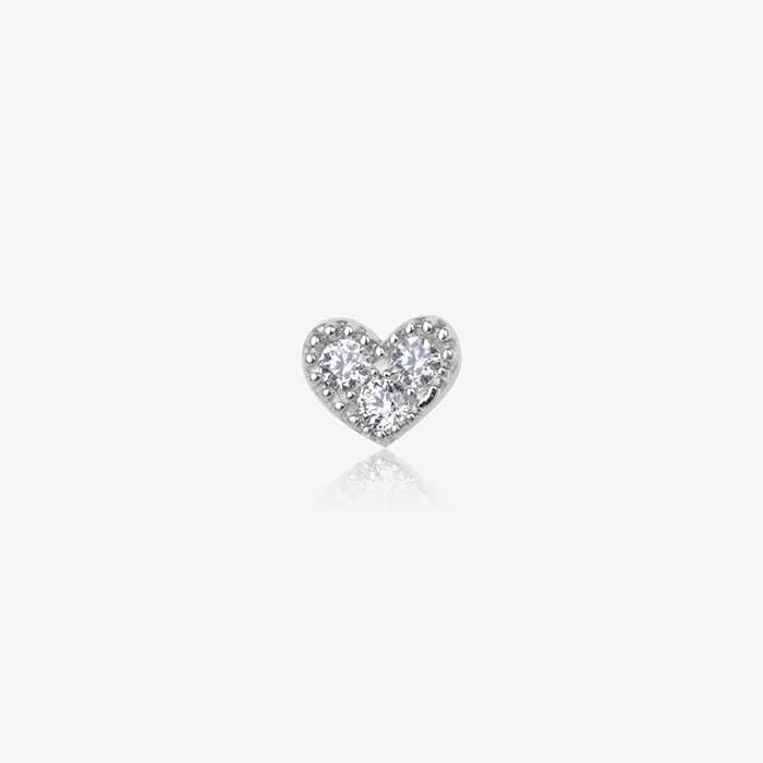 Radiant Heart Nose Pin - Touch925