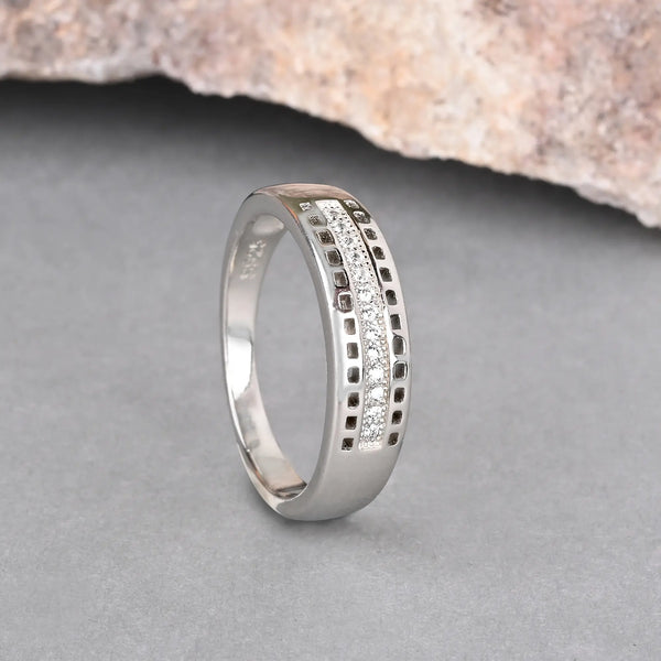 Linear Brilliance Ring