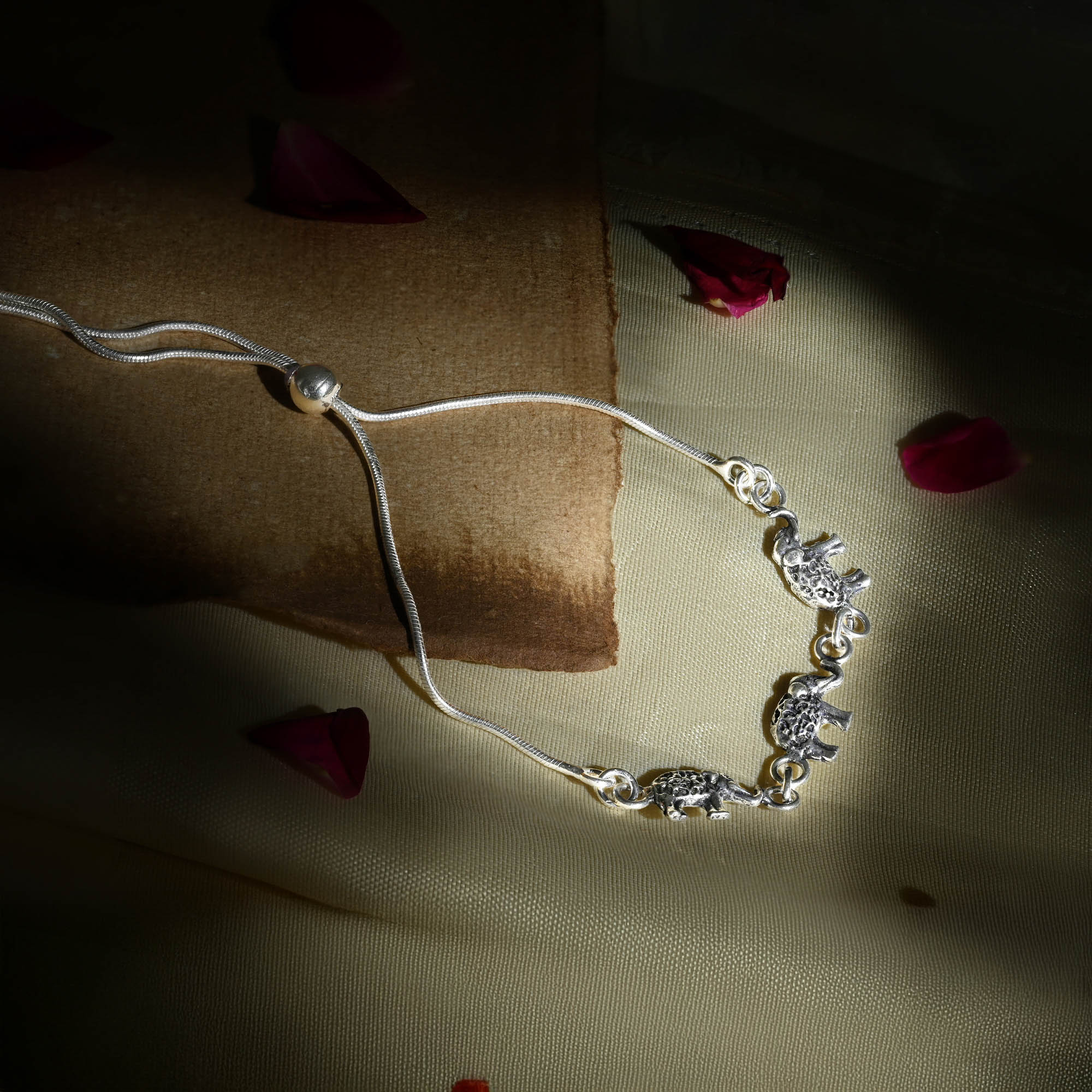 Regal Elephant Link Anklet