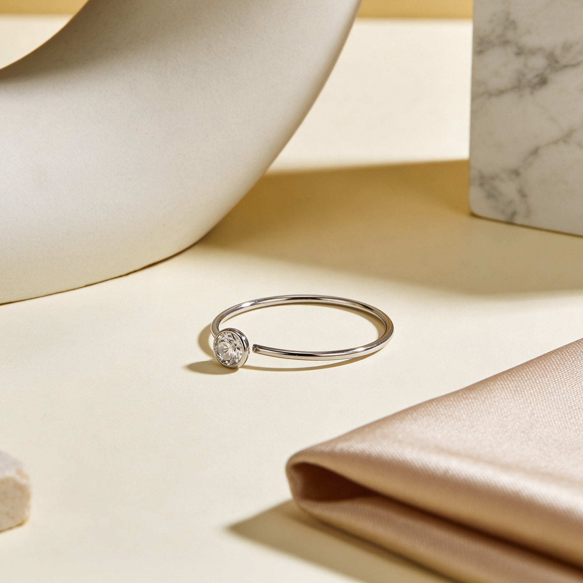 Bezel Solitaire Zircon Helix Hoop