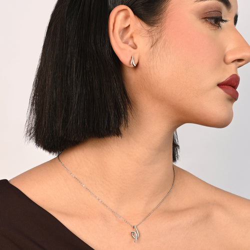 Sparkling Ribbon Necklace Set