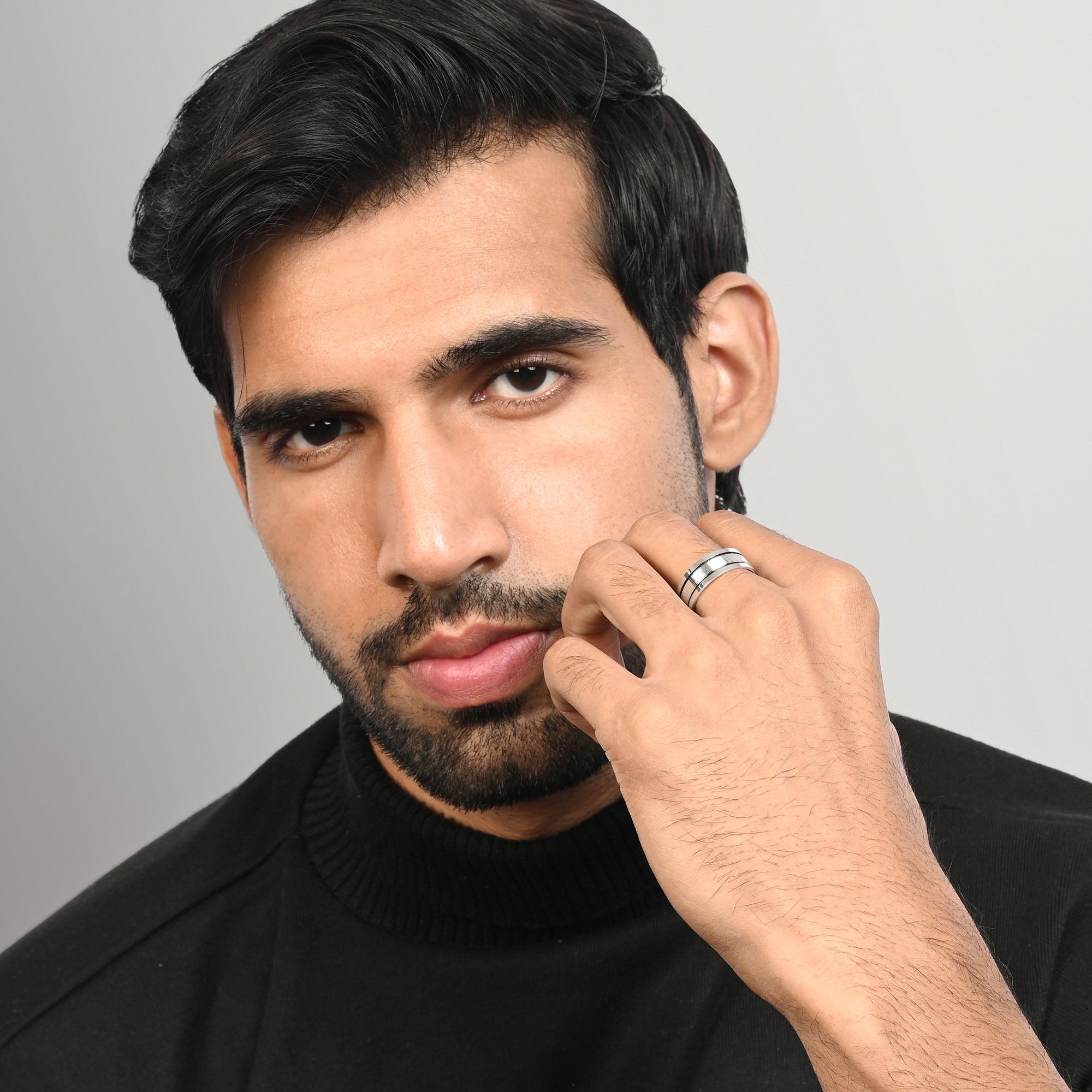 Linear Groove Silver Ring