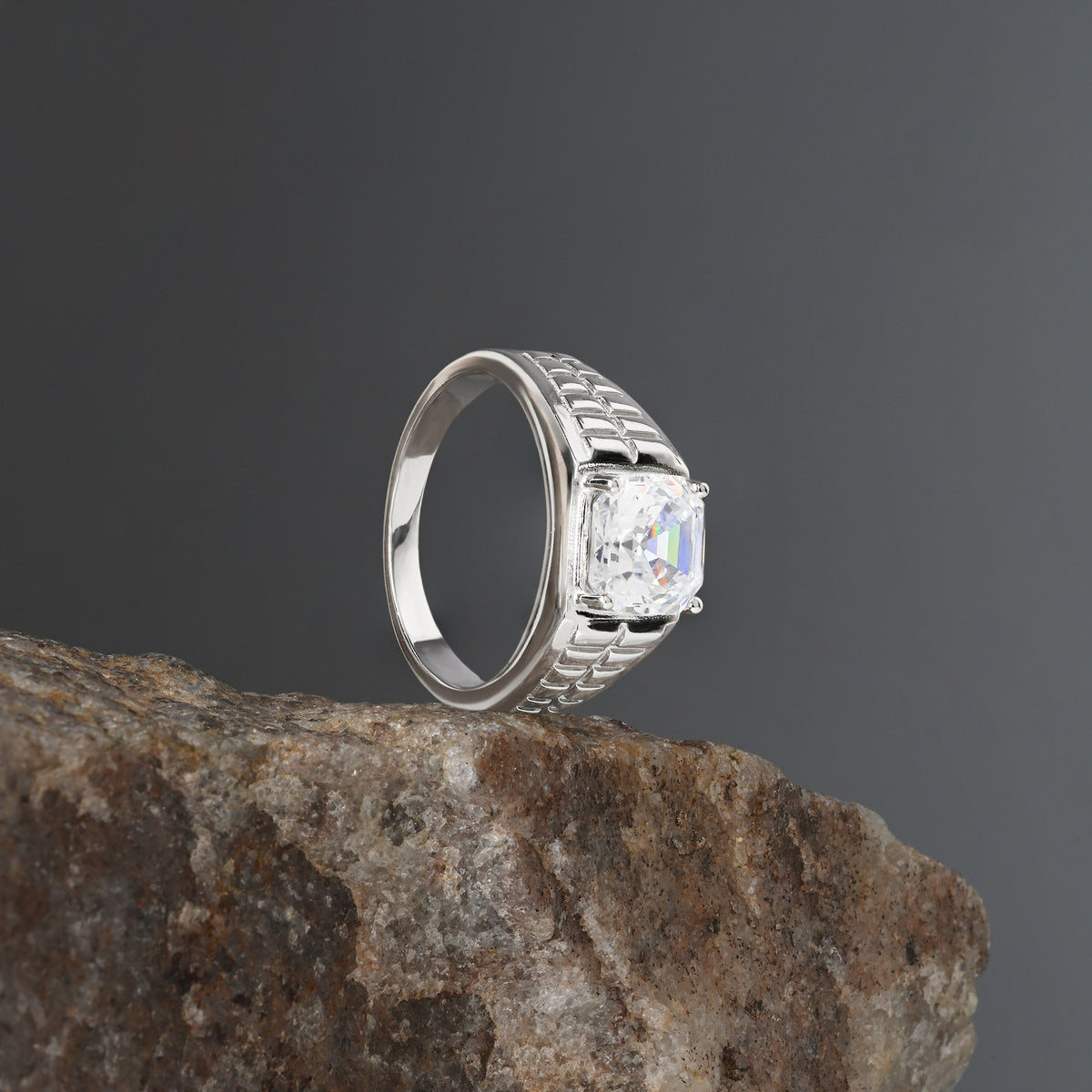 Matrix Cut Silver Ring – Touch925