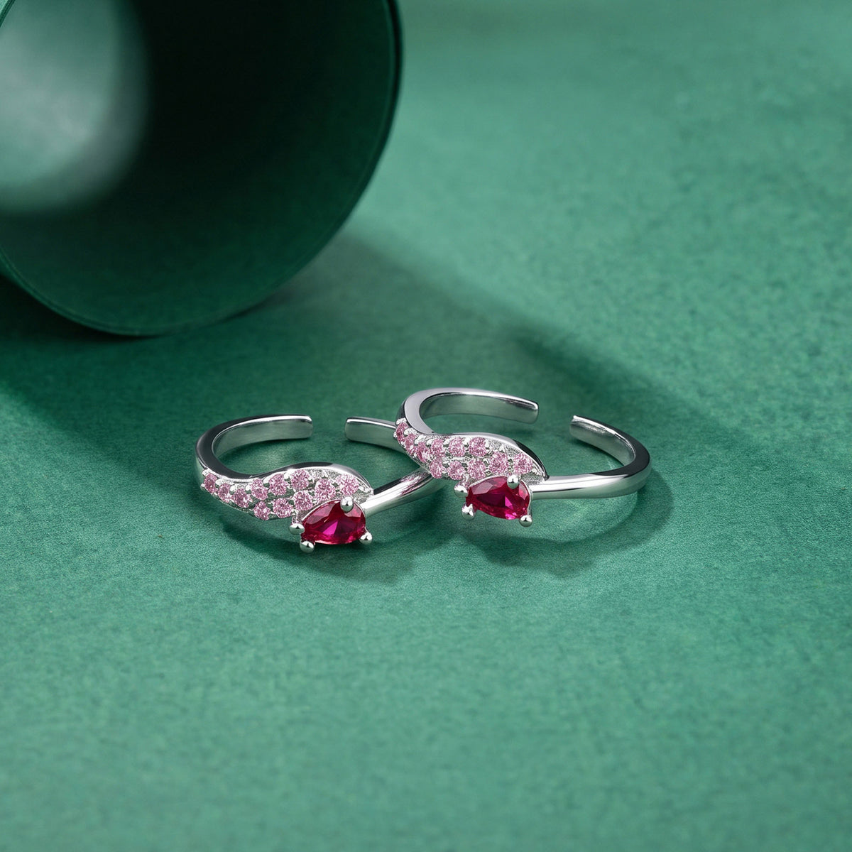 Pear Bypass Toe Ring