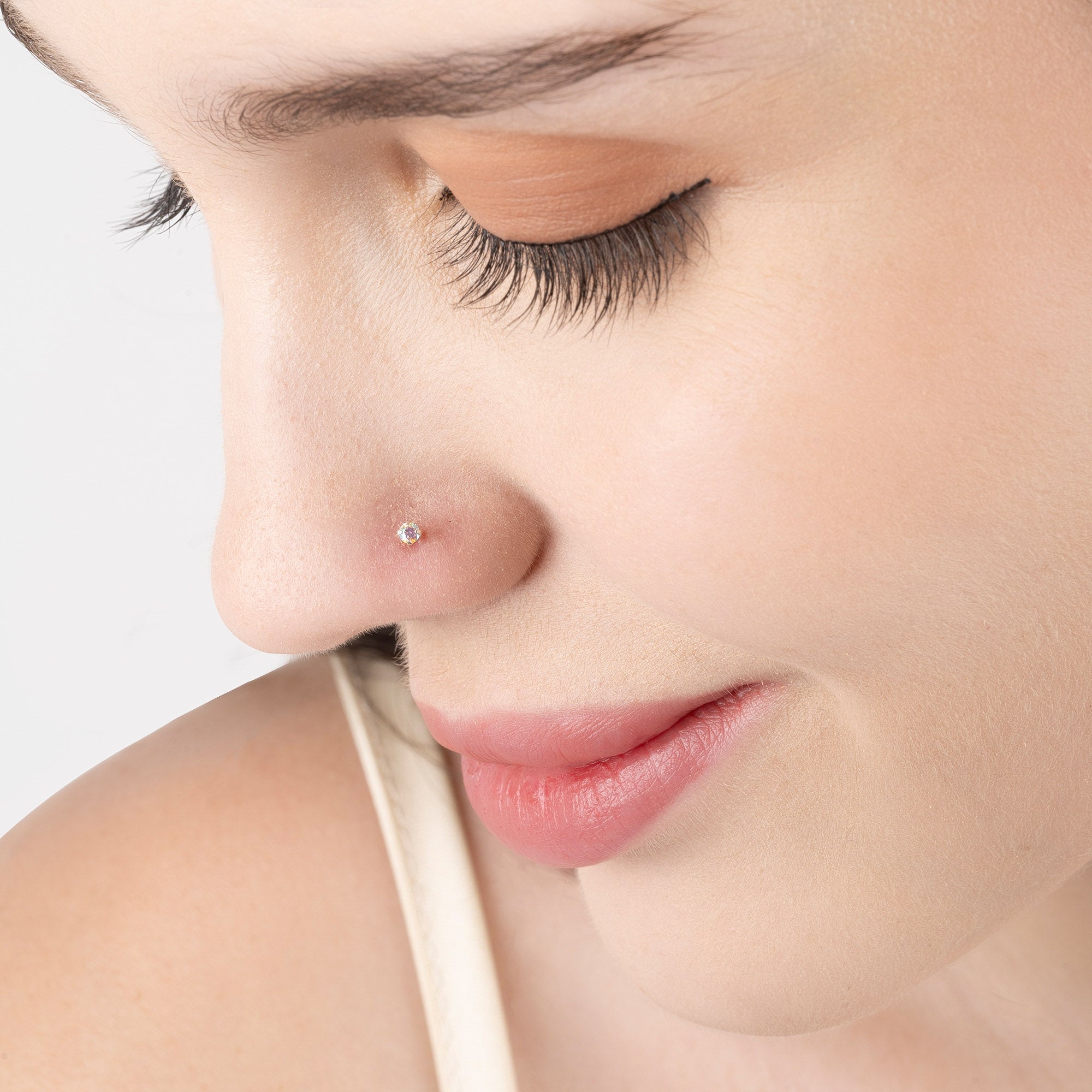 Crystal Glow Nose Pin