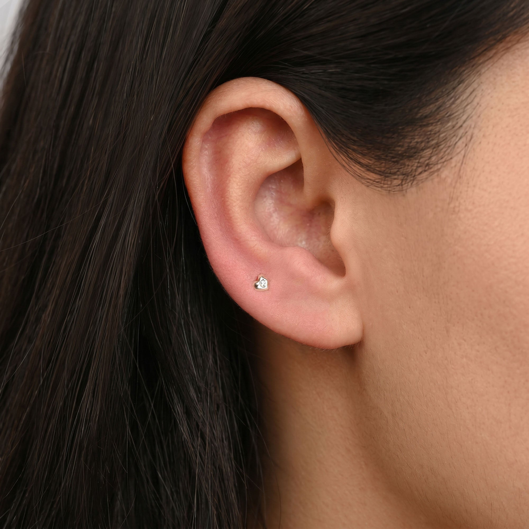 Bezel Heart Zircon Silver Stud Earring