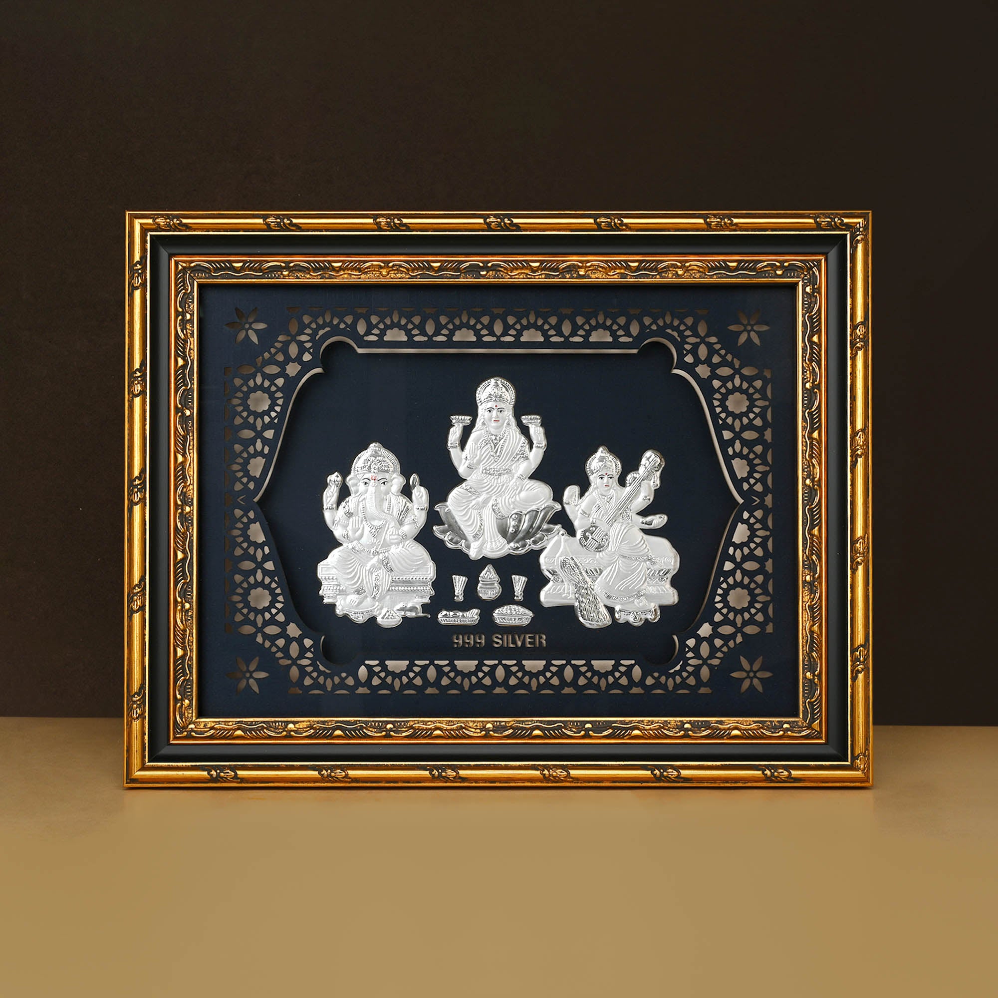 縁金具加工品アクセサリ　銀製？　波図 999 Silver Lakshmi Ganesh Saraswati Trio Frame - Touch925 Silver