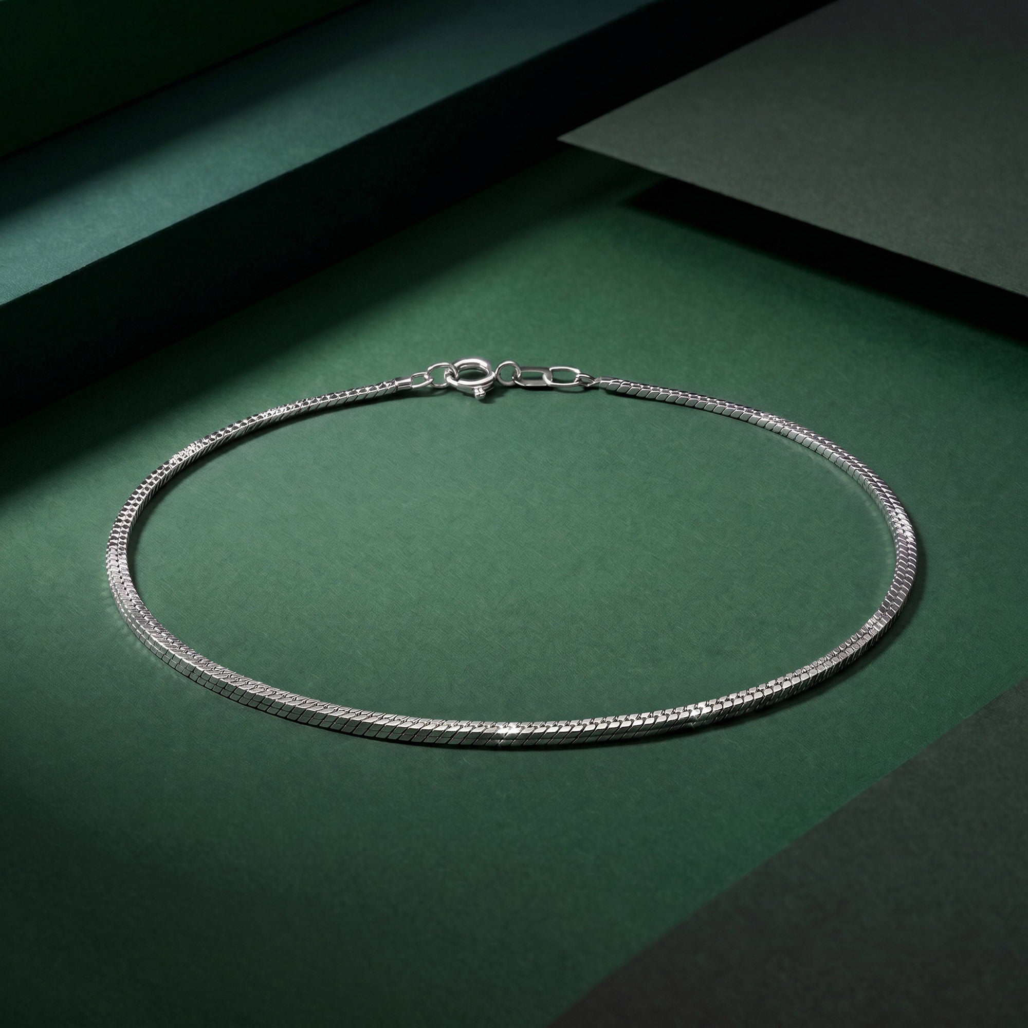 Diamond-Cut Structured Silver Anklet