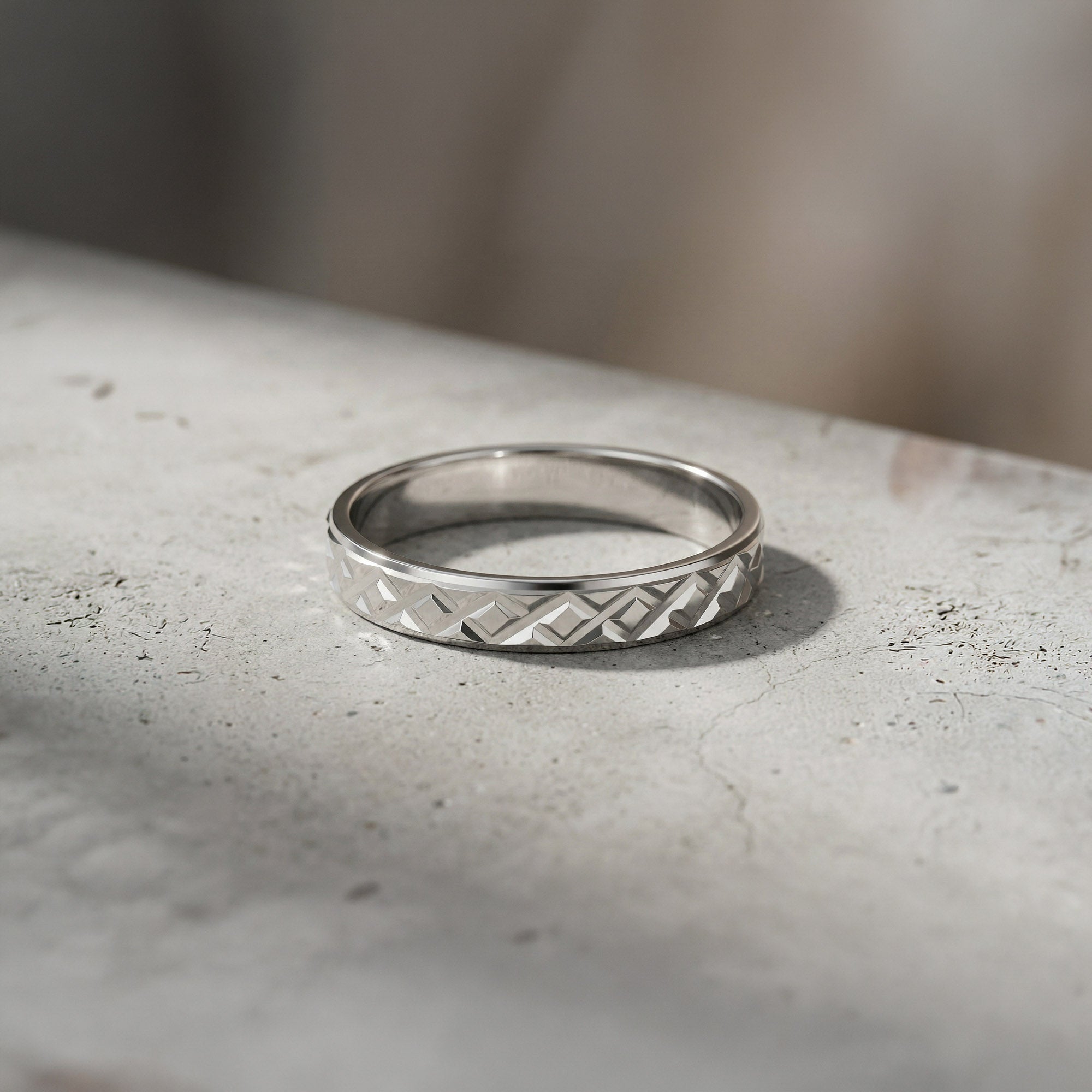 BIG GEOMETRIC CROSSED RING-SILVER925-リング 925 Silver Geometric Criss-Cross Ring - Touch925 Silver Jewellery