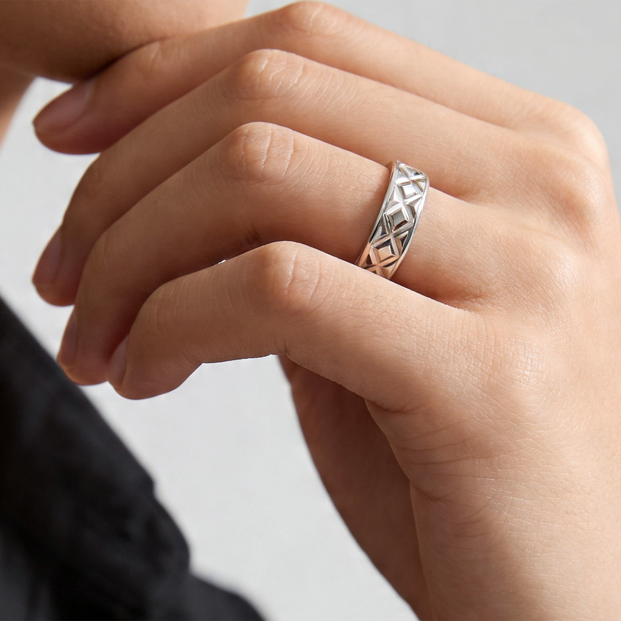 925 Silver Geometric Criss-Cross Ring - Touch925 Silver Jewellery