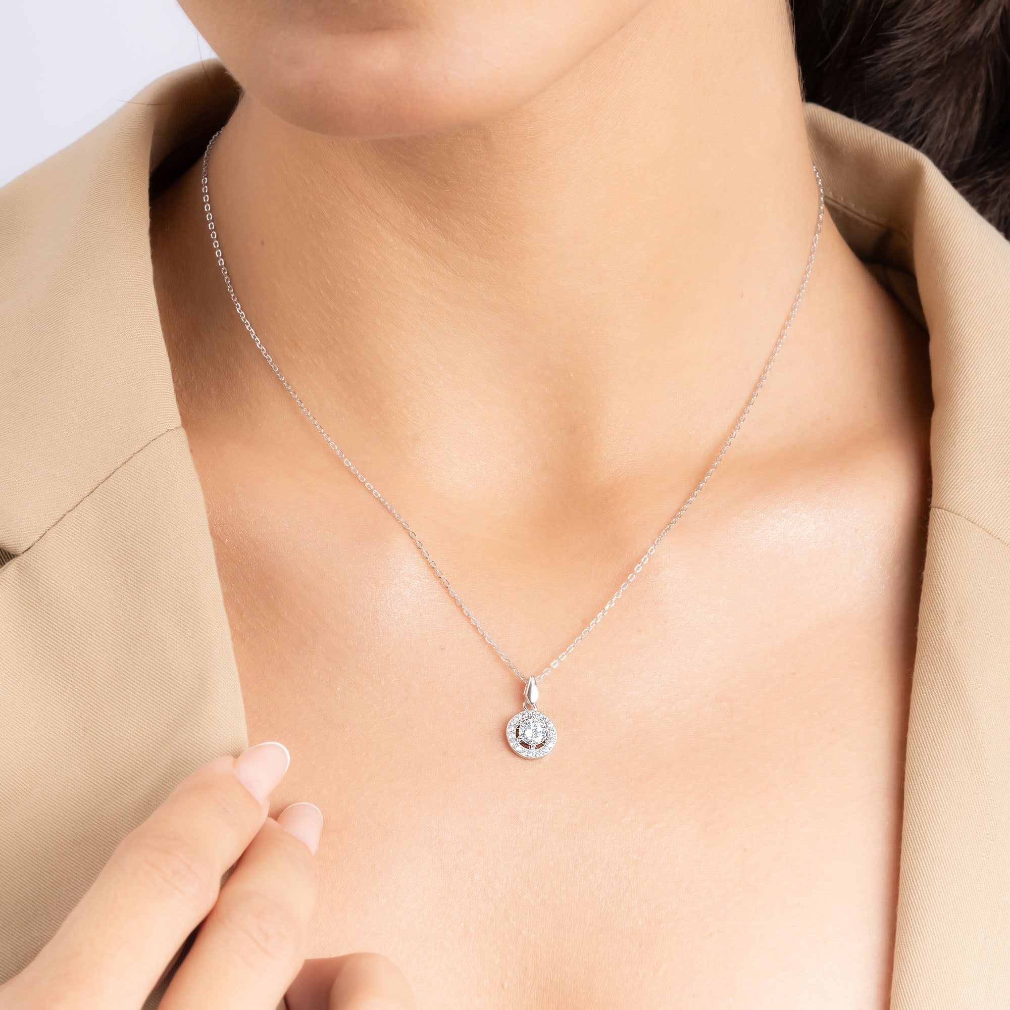 Halo Solitaire Studded Necklace