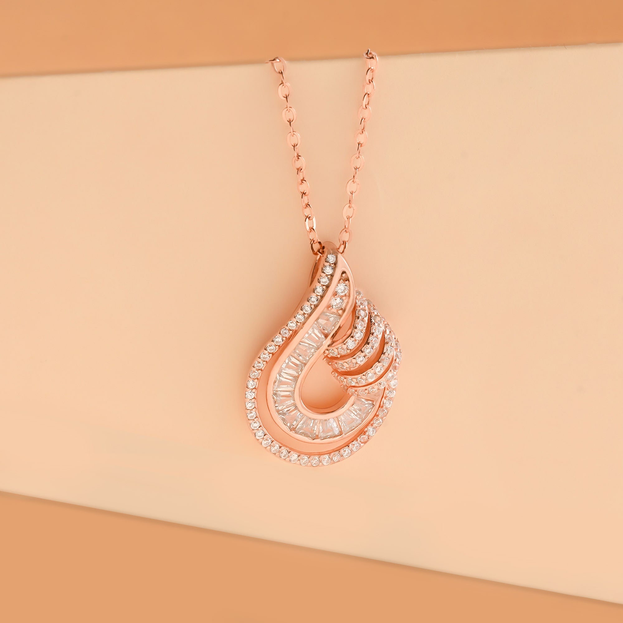 Teardrop Pendant Necklace