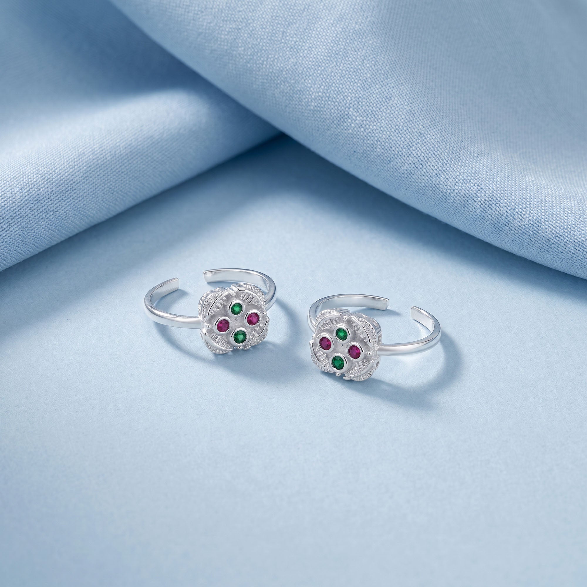 Quad Motif Toe Ring