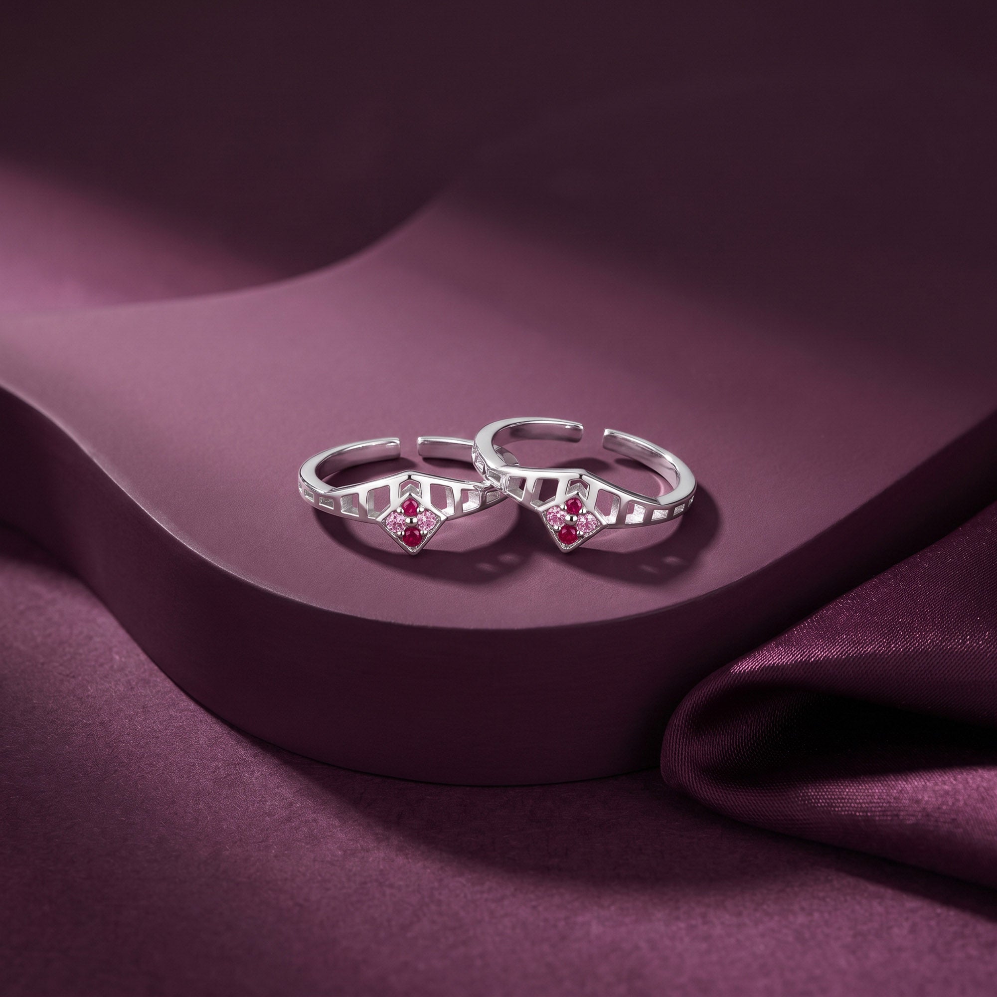 Rhombus Geo Toe Ring