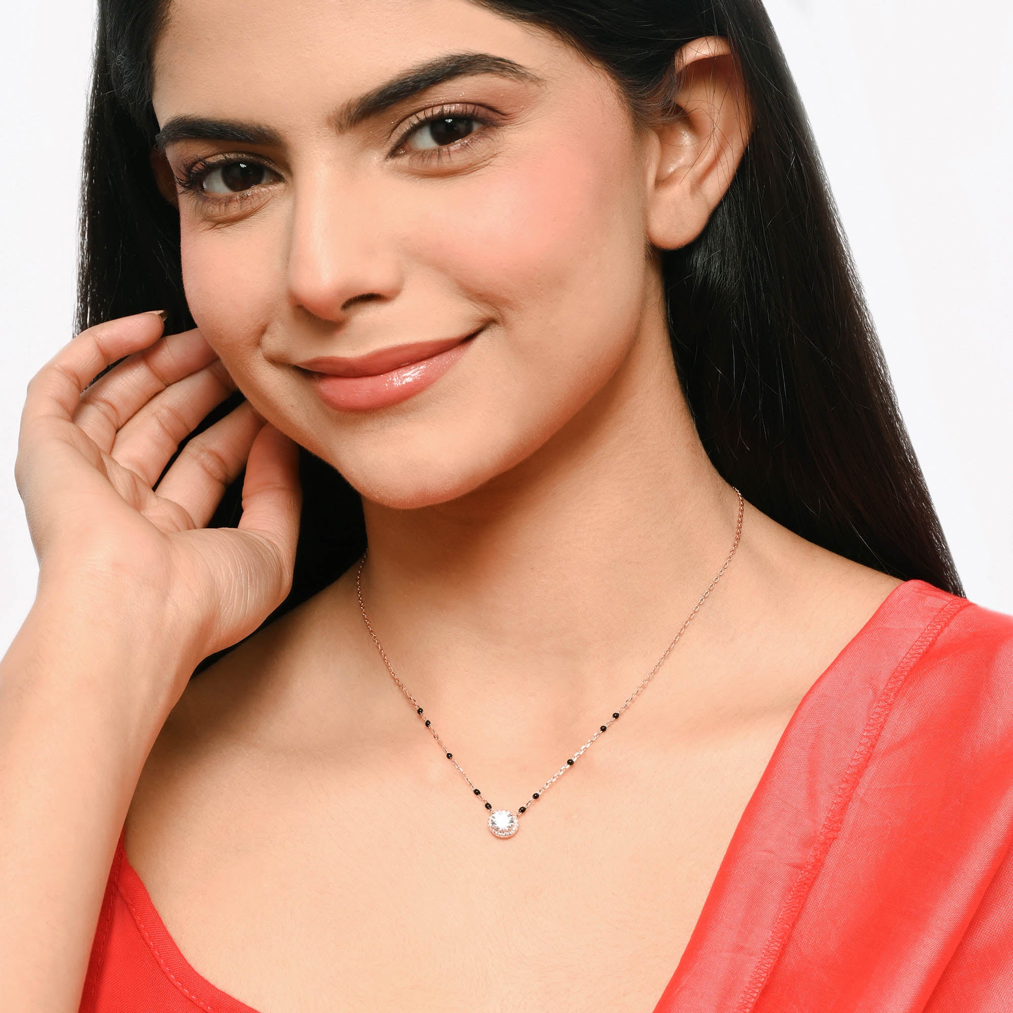 Round Halo Mangalsutra