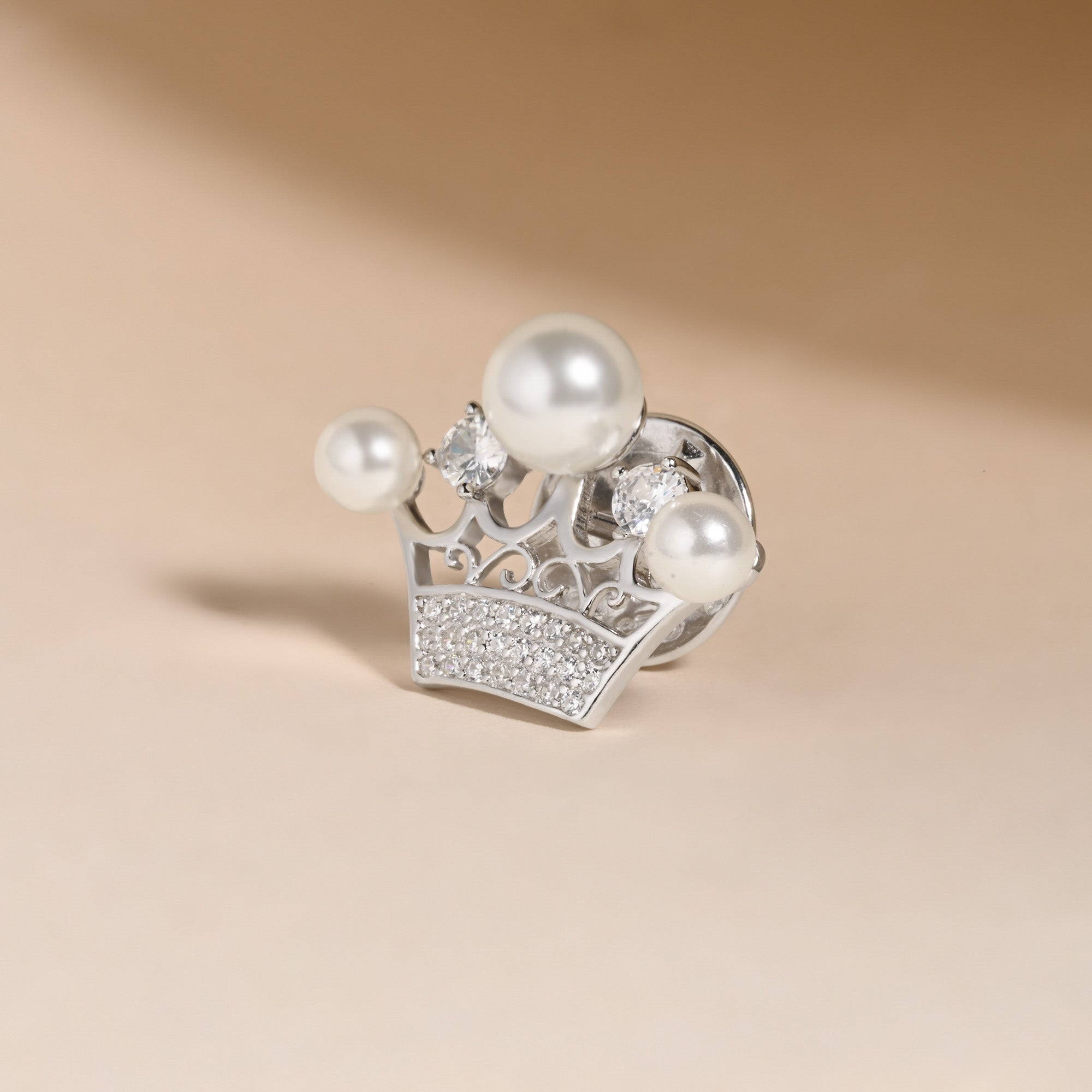 Pearl Crown Silver Brooch