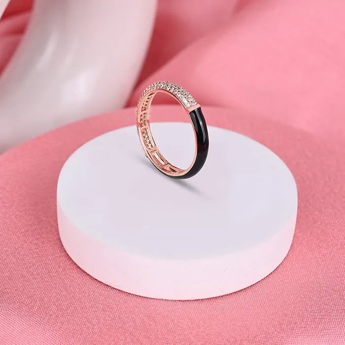 Contrast Stone and Black Ring - Touch925