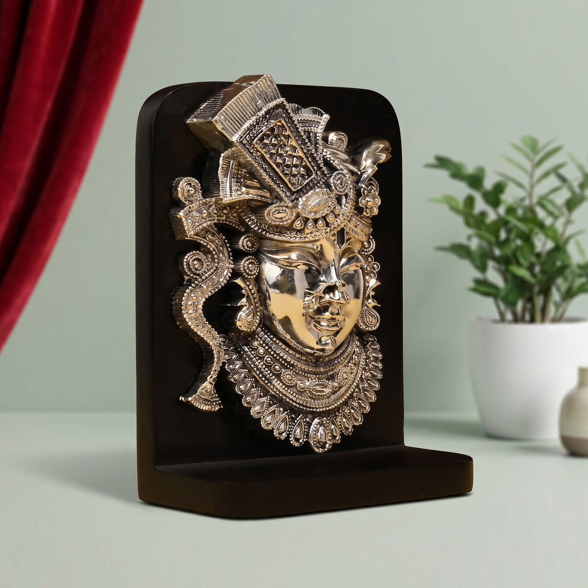 999 Silver Plated Shrinathji Frame
